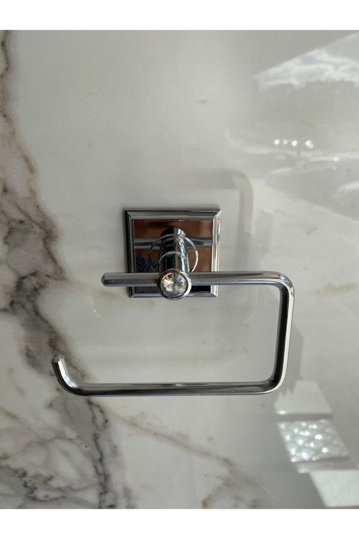 Comfitto Yapışkanlı Siyah Kare Banyo Tuvalet Kağıtlığı Krom