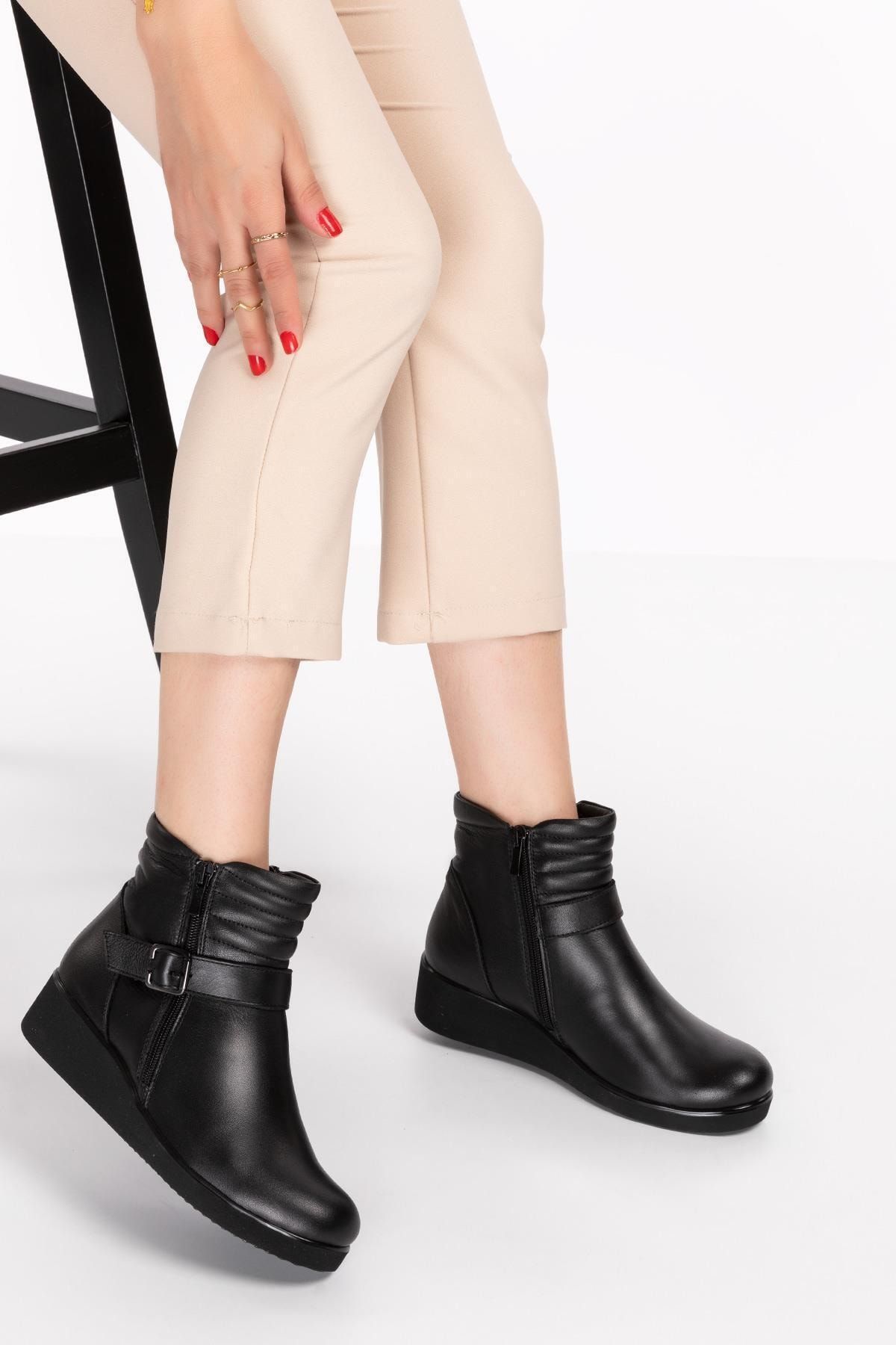 Bellacomfort Shoes Kadın Siyah Hakiki Deri Ortopedik Bot N1055