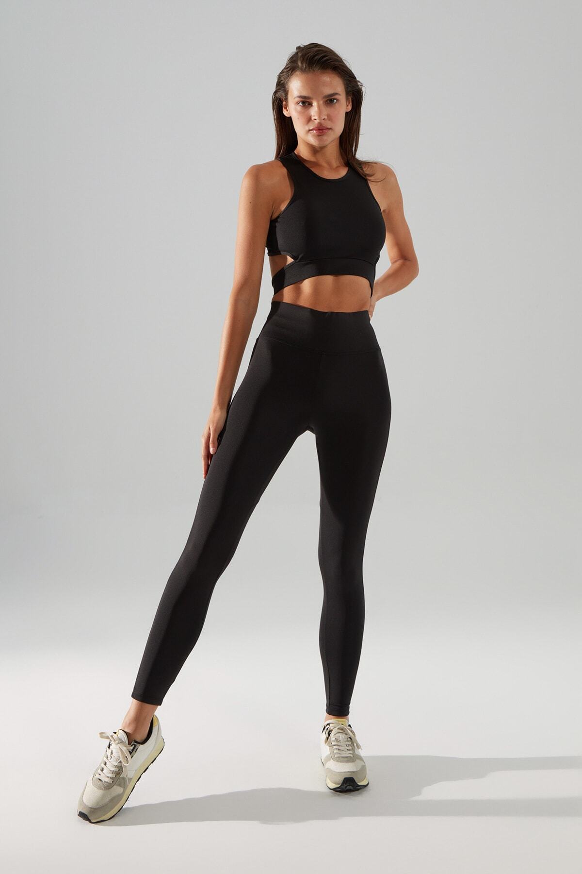 TRENDYOLMİLLA Siyah Push- Up Özellikli Spor Tayt TWOAW21TA0030