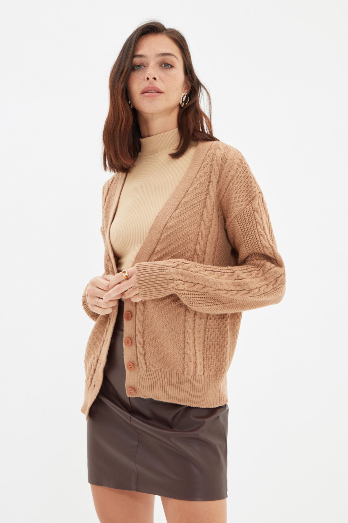 TRENDYOLMİLLA Camel Örgü Detaylı Oversize Triko Hırka TWOAW22HI0736