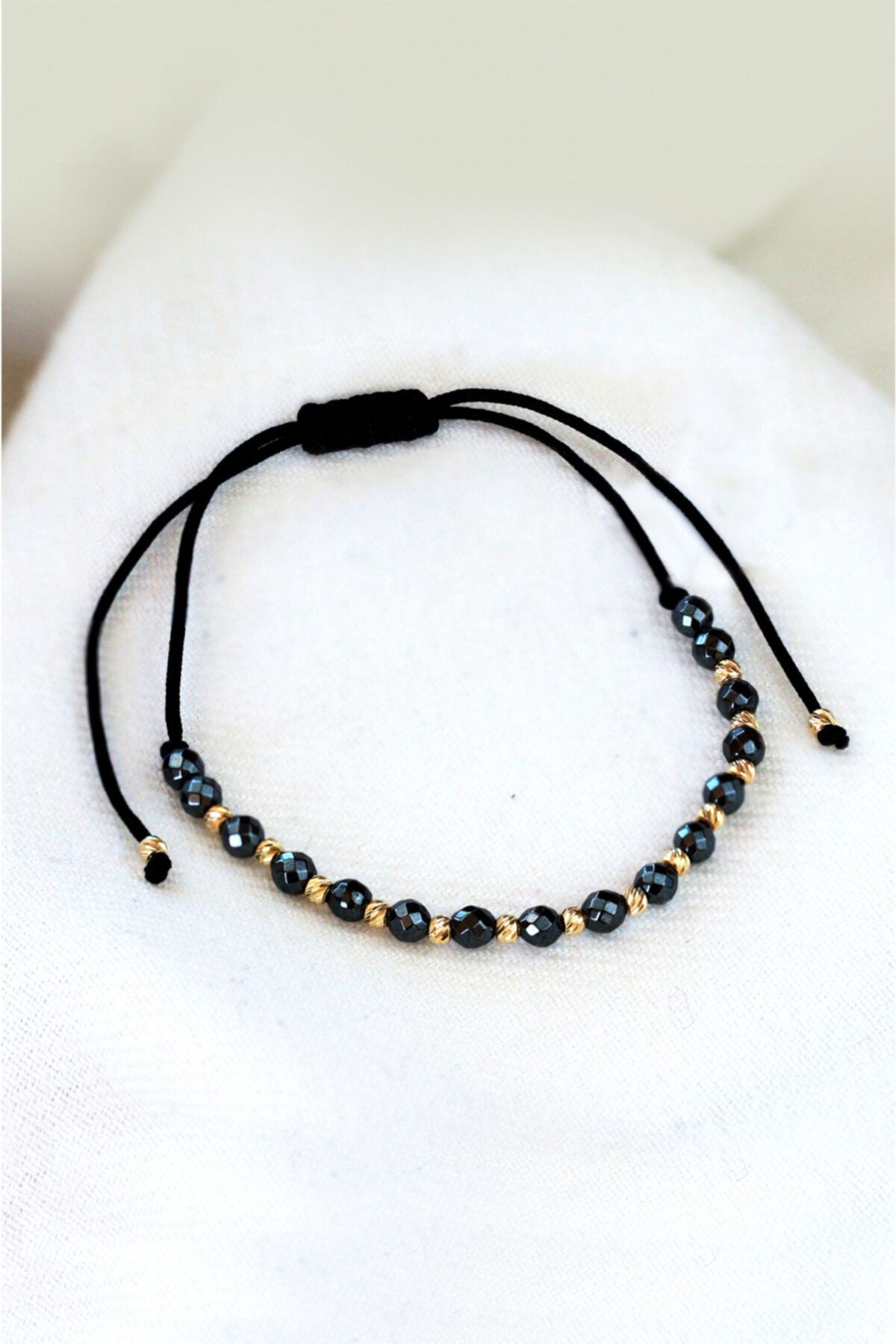 Rie Lie Gold and Jewelry Modern Tasarım Taşlı Ip Bileklik