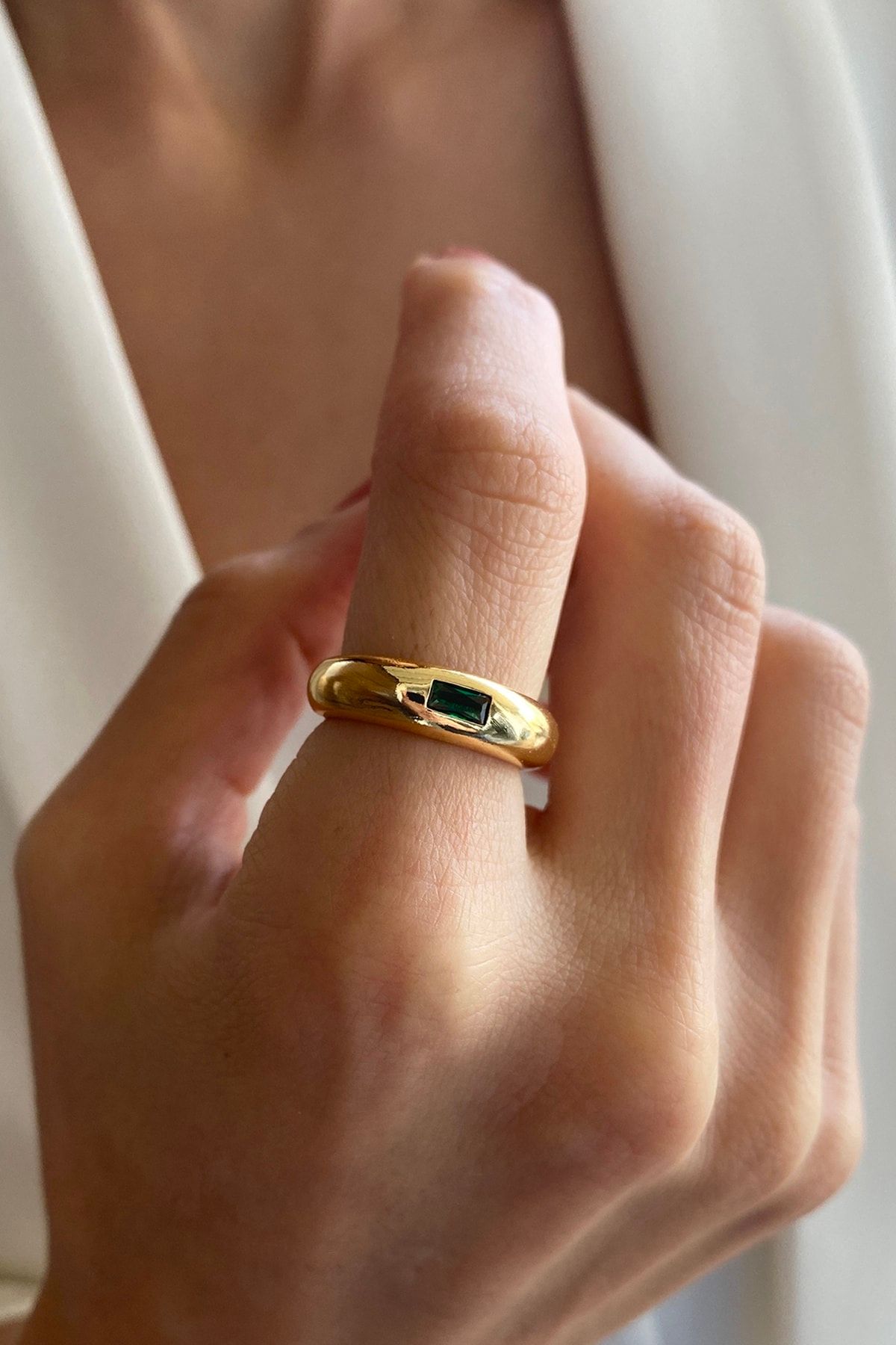 Bonnjerra Jewellery Ayarlanabilir Altın Kaplama Zirkon Baget Taşlı Bombeli Yüzük