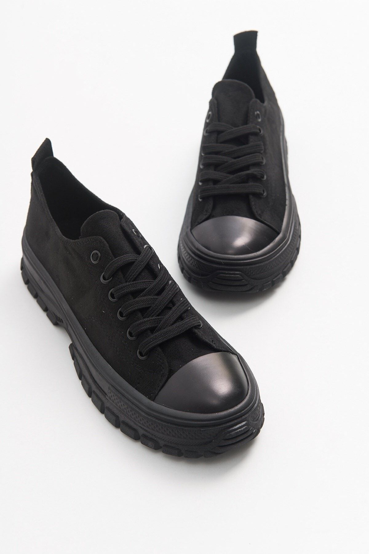 LuviShoes 1453 Siyah Süet Kadın Spor Ayakkabı