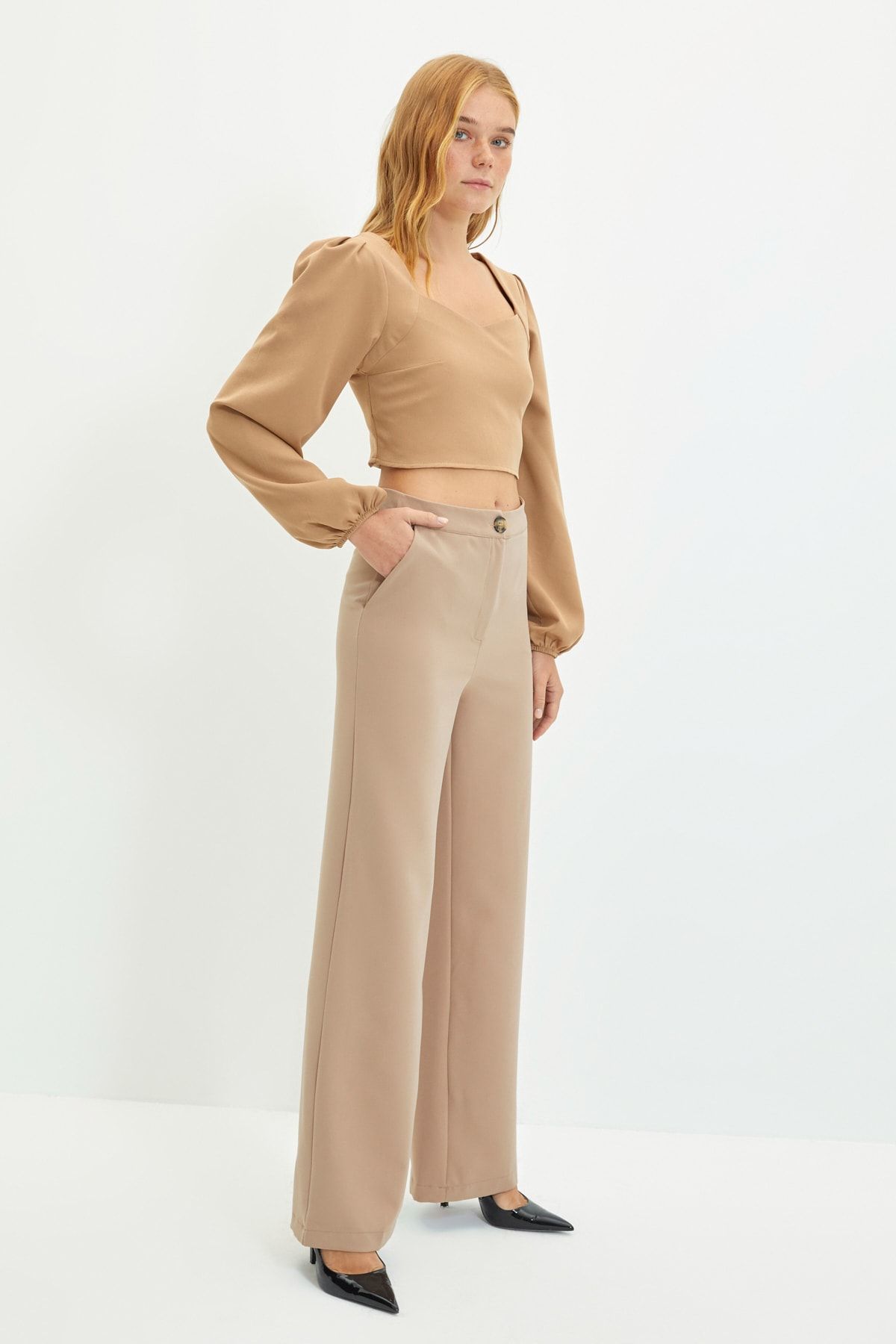TRENDYOLMİLLA Vizon Cep Detaylı Pantolon TWOAW22PL0439