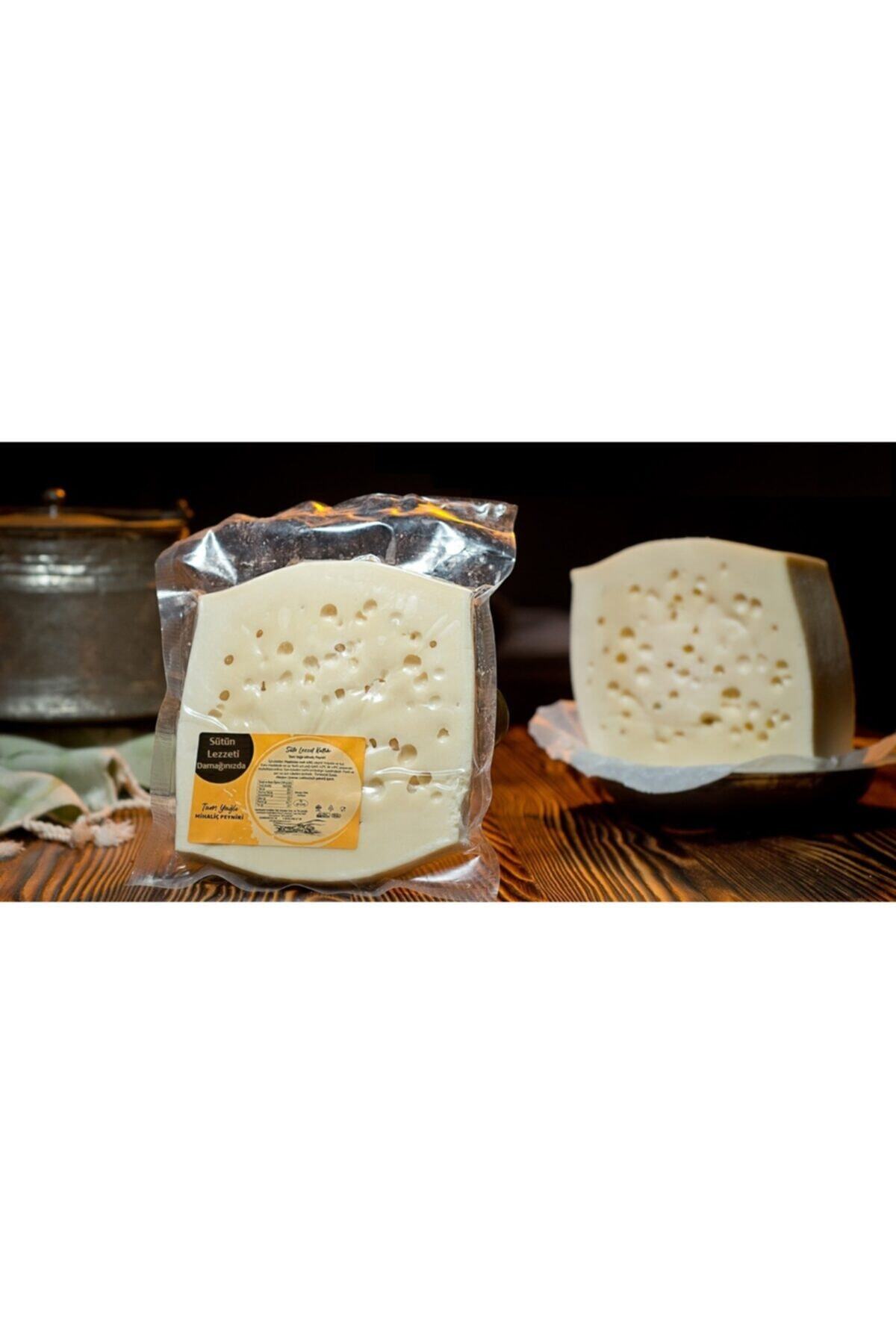 BİKÖY ORGANİK Geleneksel %100 Doğal Tam Yağlı Eski Yıllanmış Kelle Peyniri 490 - 530 Gr.