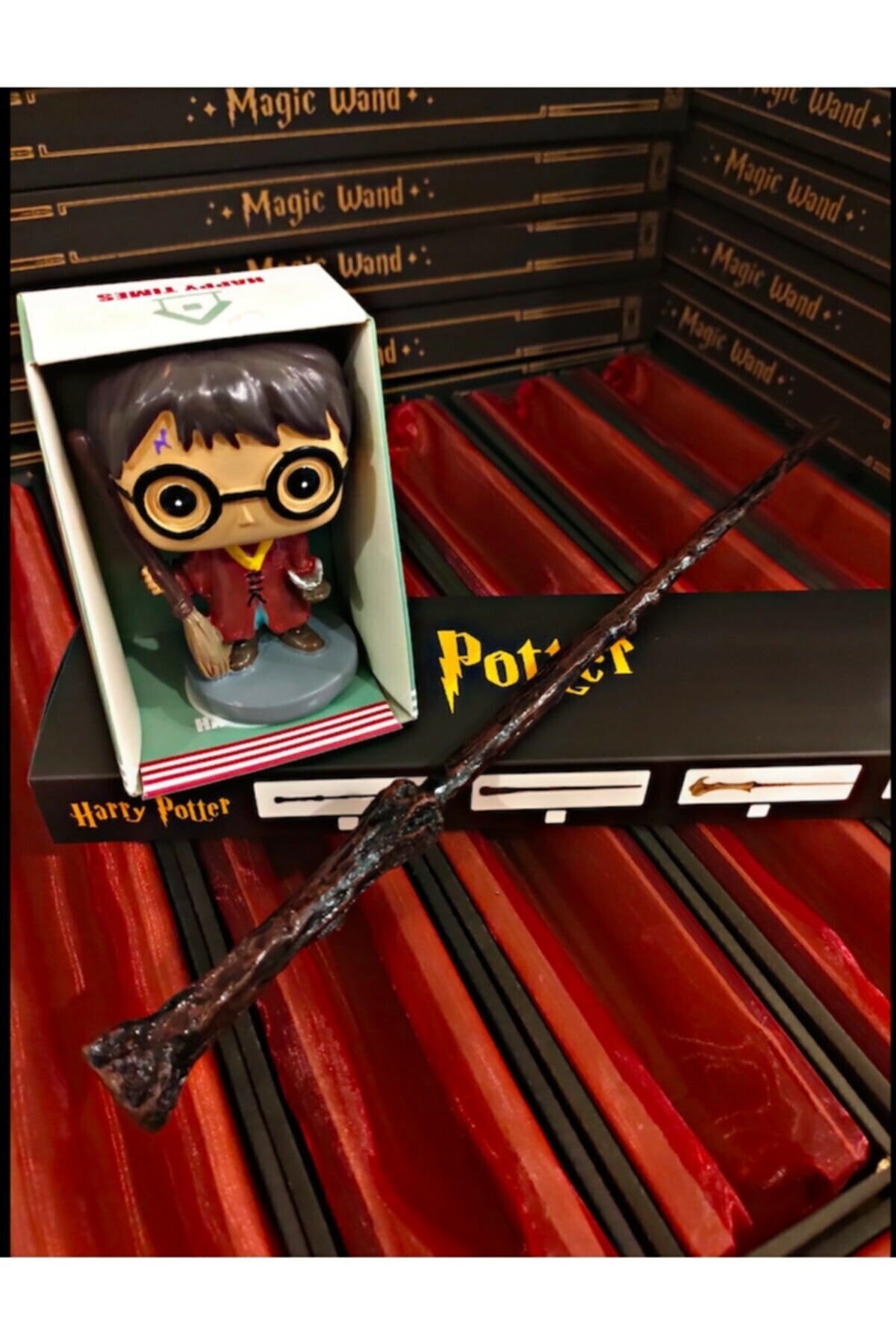 MODEL MAKET Harry Potter Metal Çekirdekli Asa Ve Biblo Hediye Seti