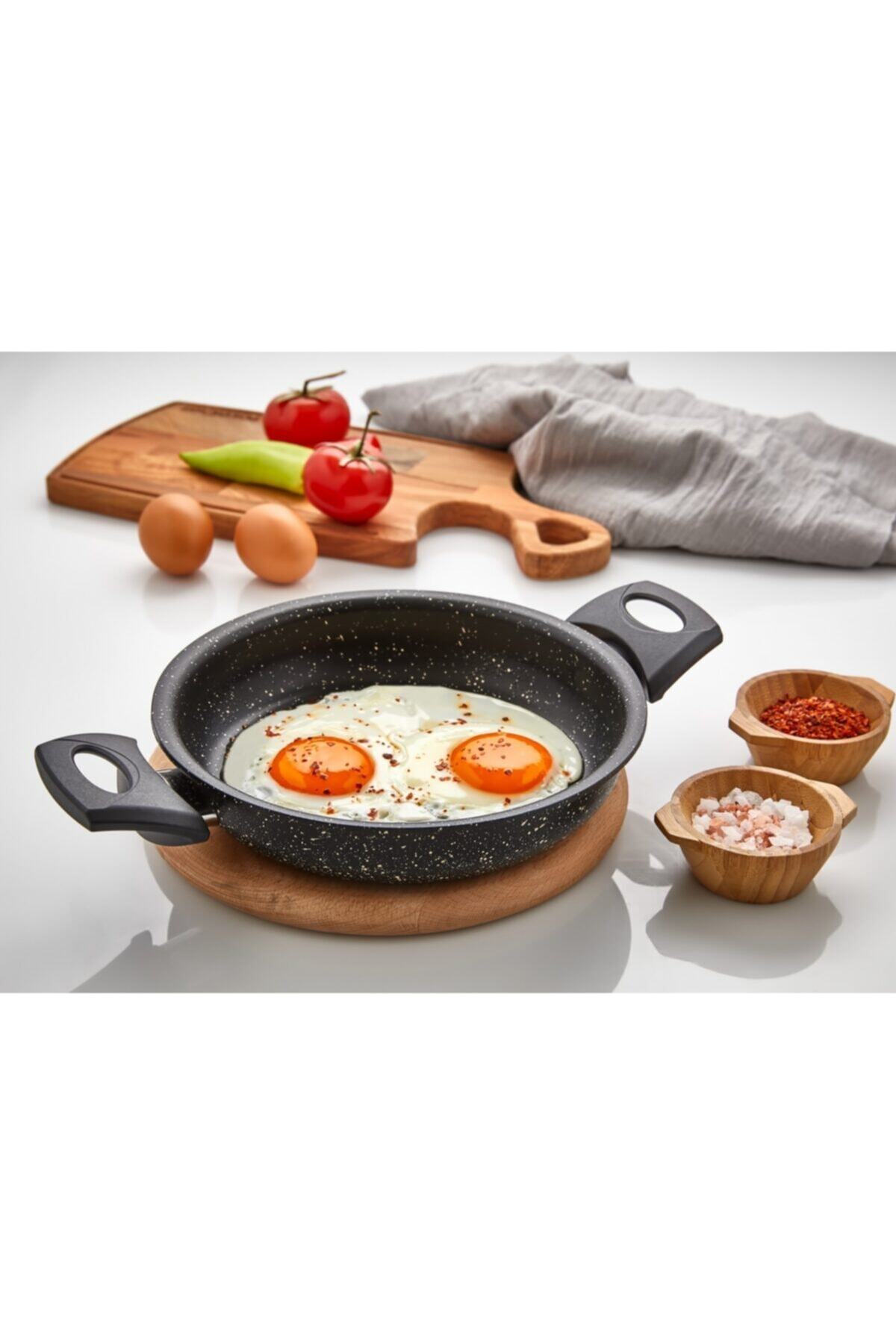 Essenso Fabrika Granit Omlet 20 Cm