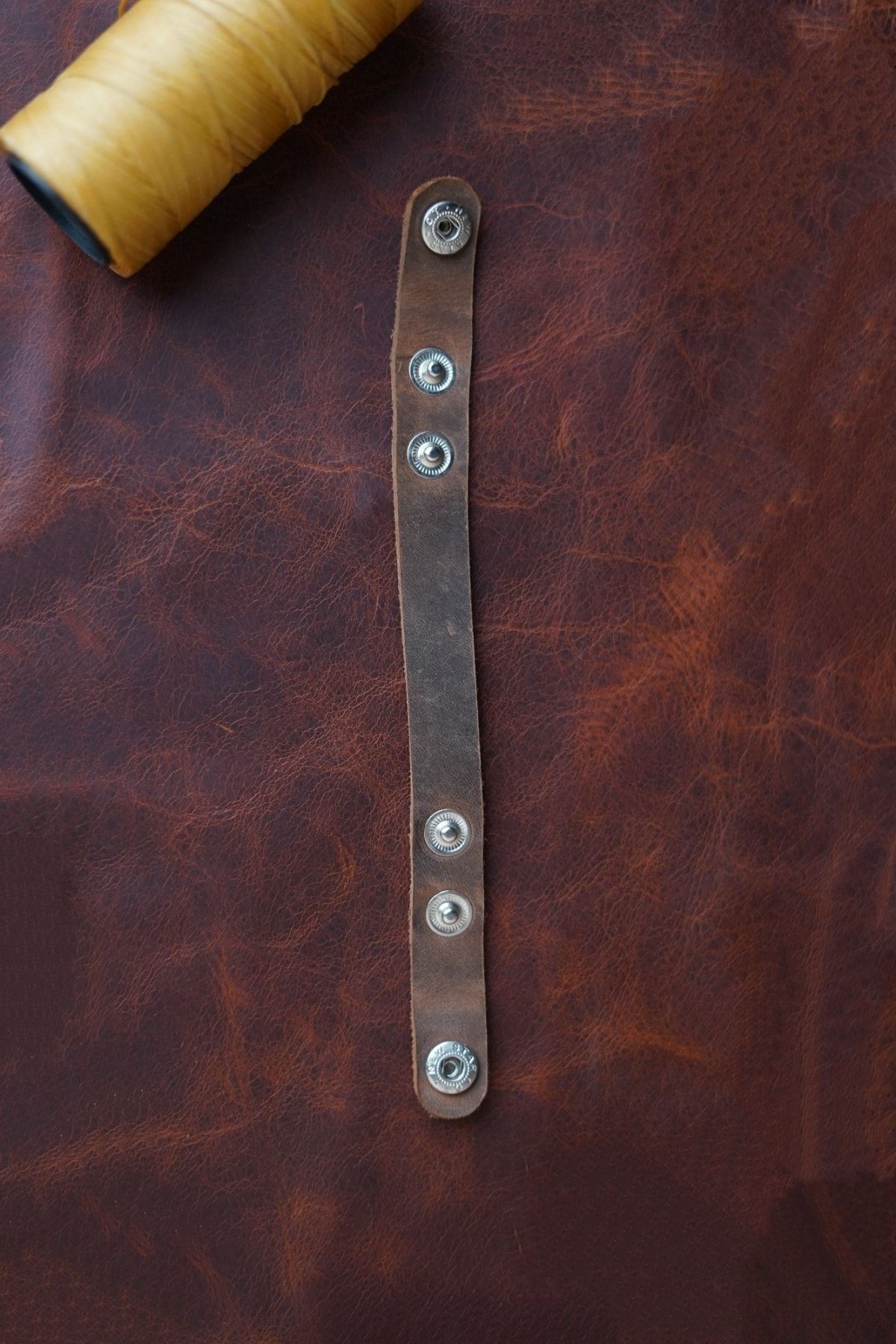 New Coast Leather 1900's Unisex El Yapımı Hakiki Deri Maske Aparatı