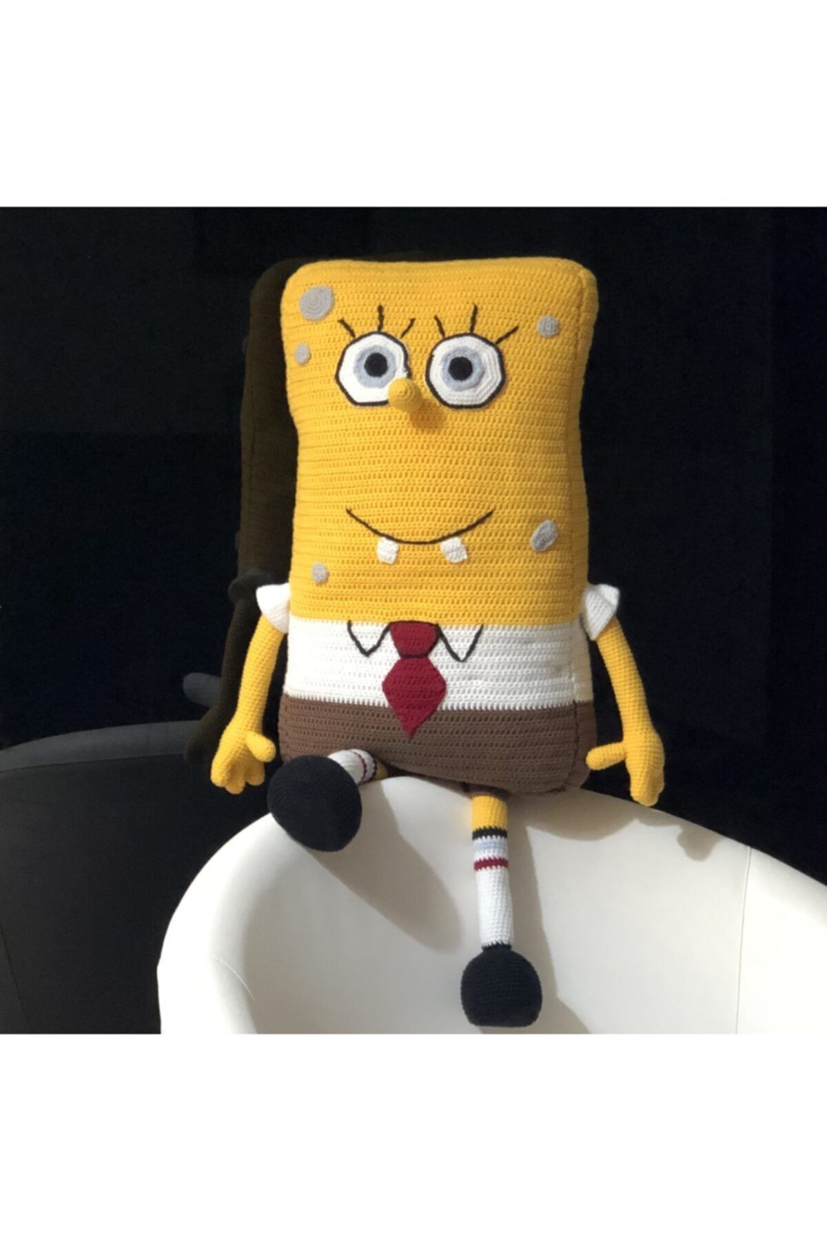 Kare Art Amigurumi Sünger Bob. 60x54x18 Cm. Yastık. Uyku Arkadaşı. Hediyelik Yastık. El Üretimi. Yıkanabilir