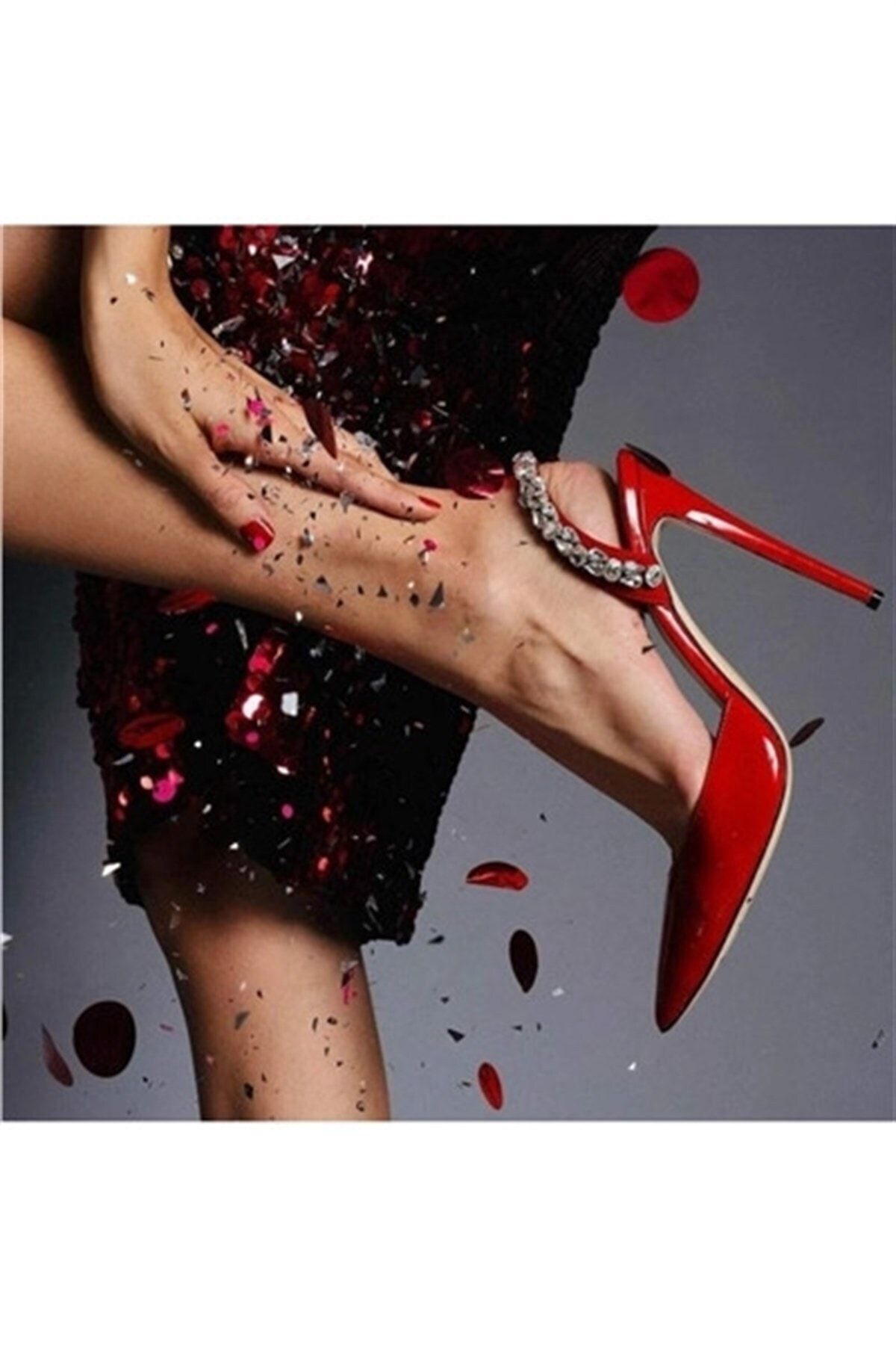 Giydim Gidiyor Midnight Rugan Stiletto kırmızı