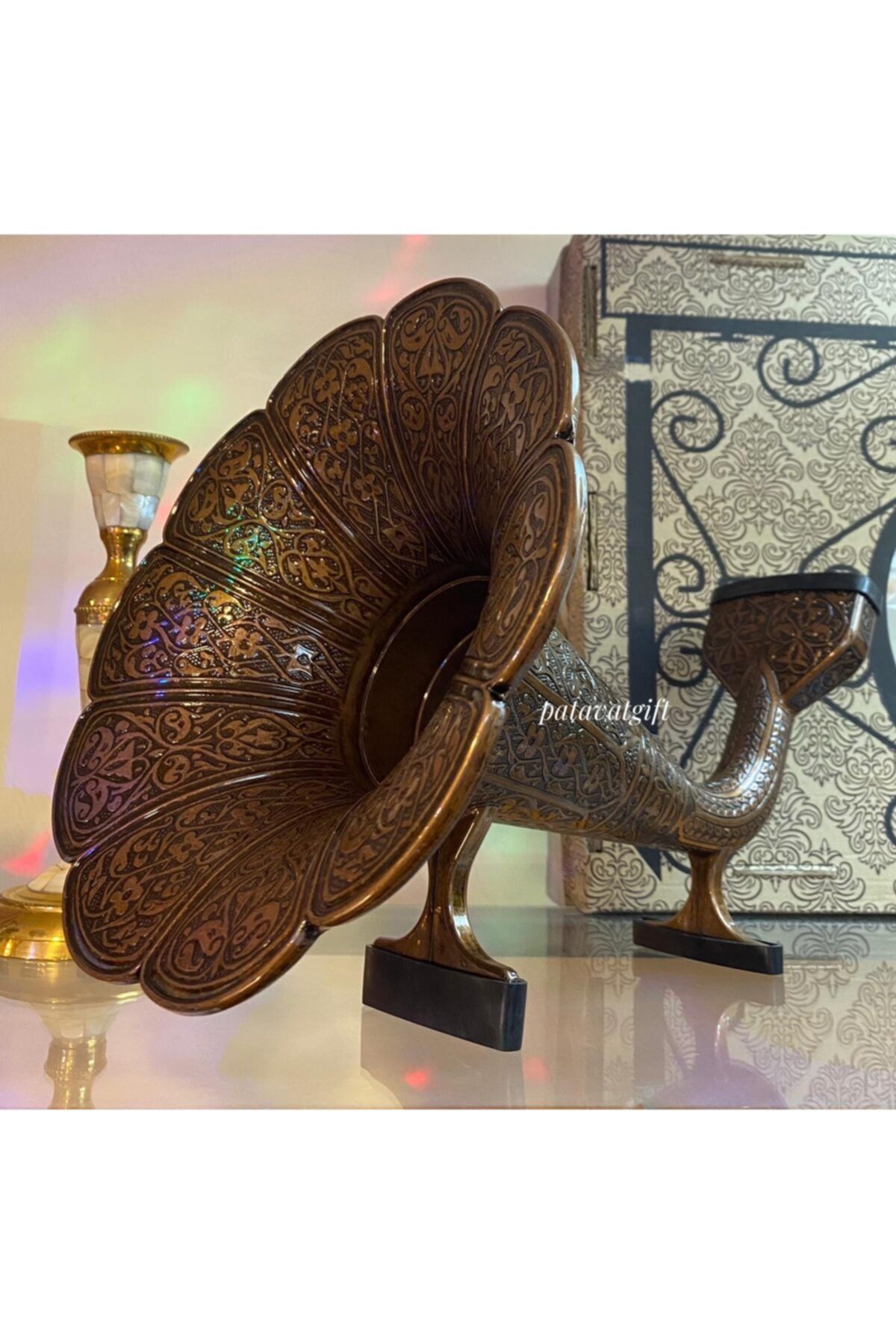 Patavat Metal Gramafon Ses Bombası Nostaljik Bronz