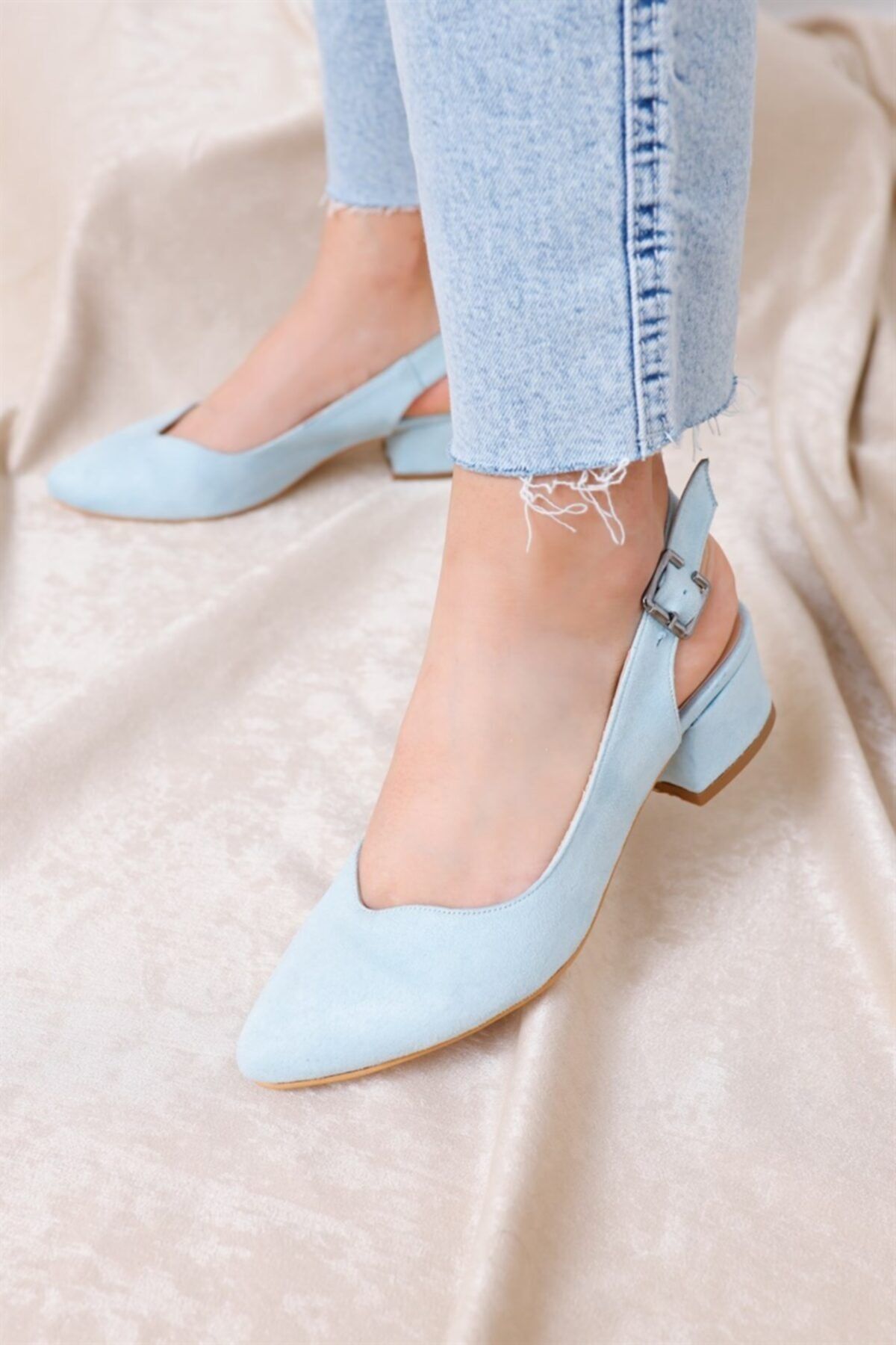 Baby blue suede outlet jordans