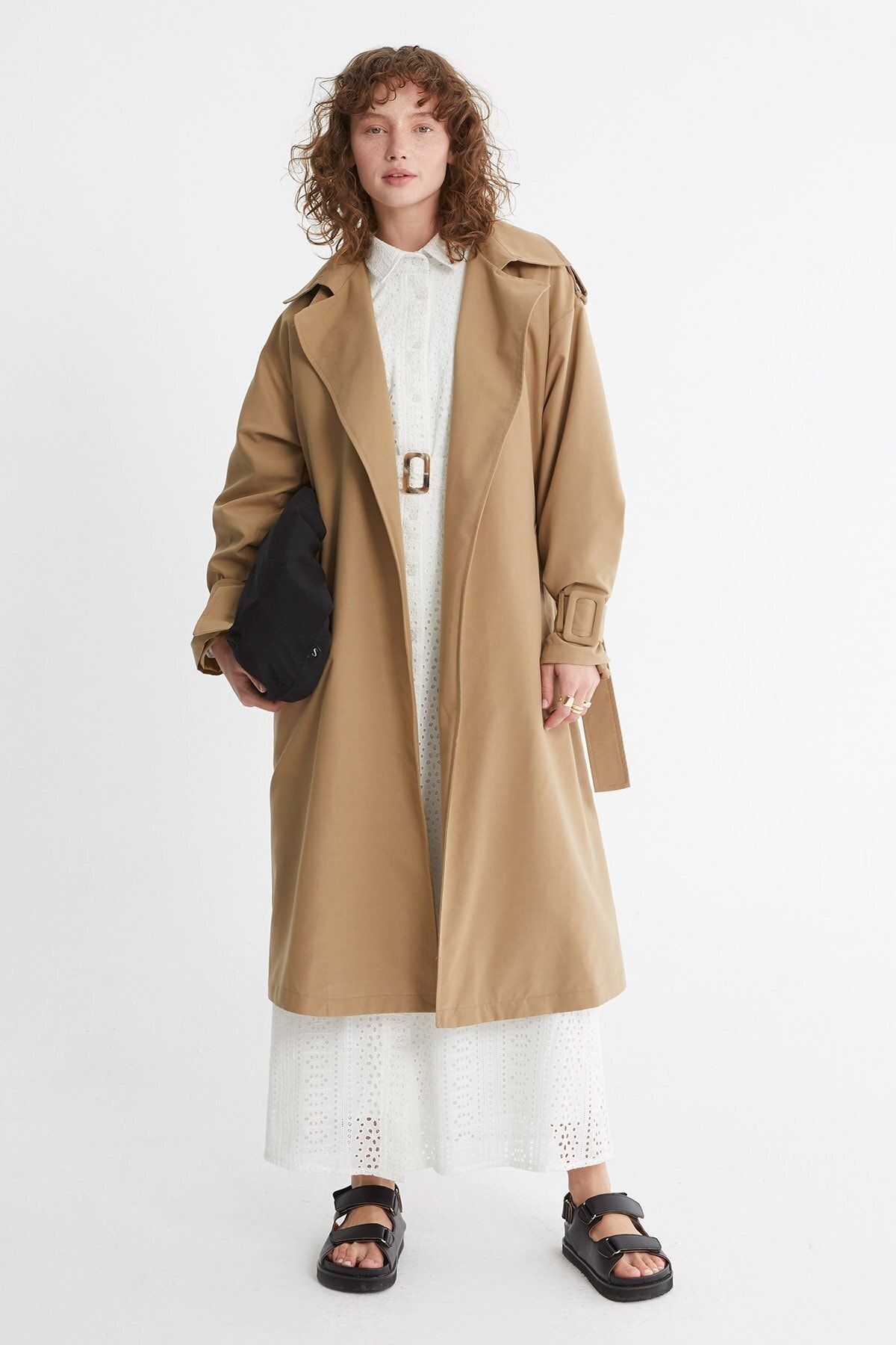 Suud Collection Camel Rengi Tokalı Oversize Pamuklu Trençkot