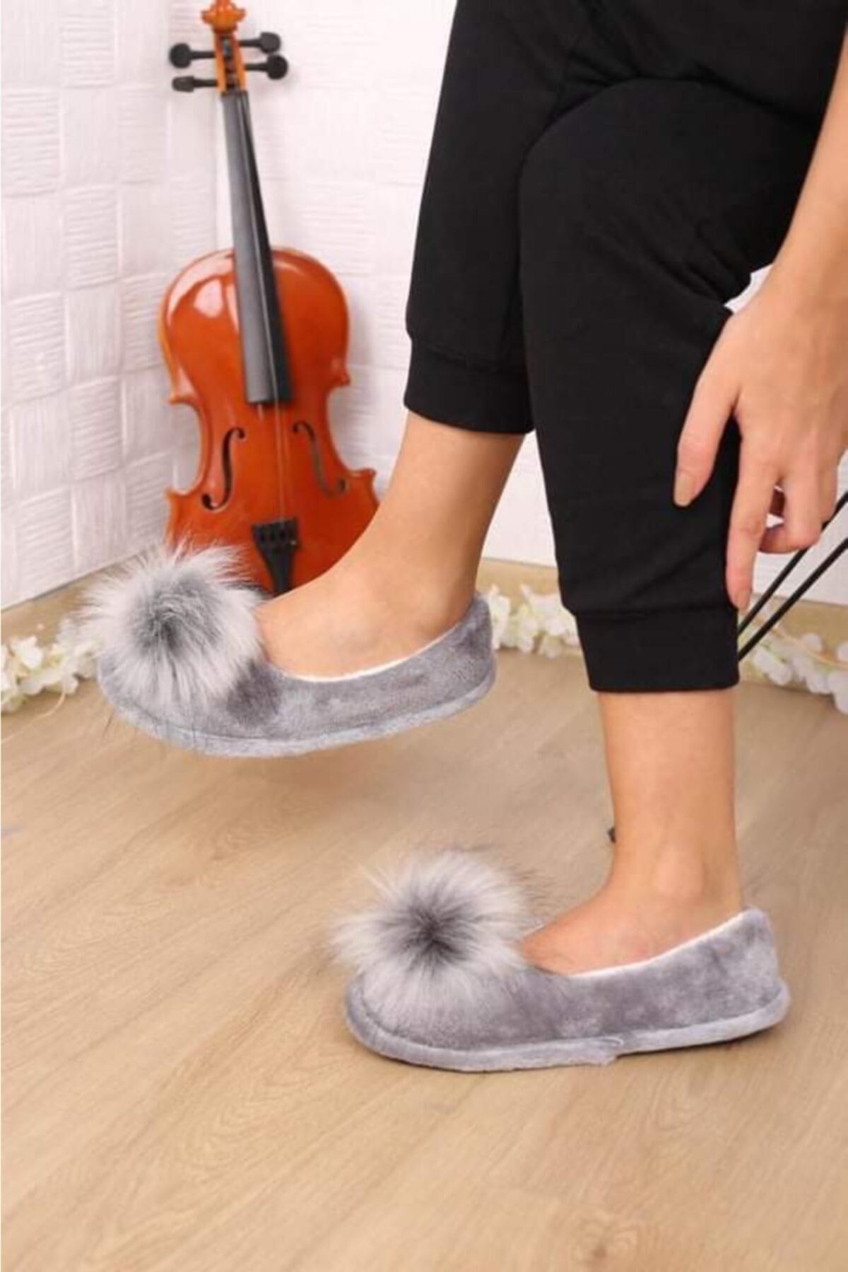 ByDg Shop Kadın Kışlık Ponponlu Ev Babeti , Sıcacık Panduf