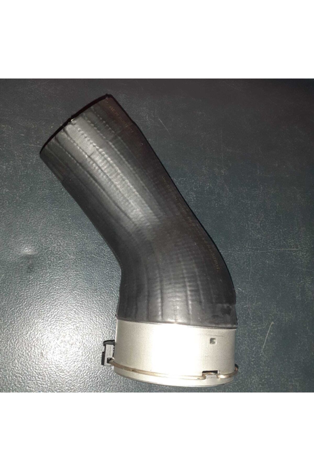 YSC Volvo Turbo Radyatörü Hortumu Sol Arka (xc90) (16-) 32222272\t31657738