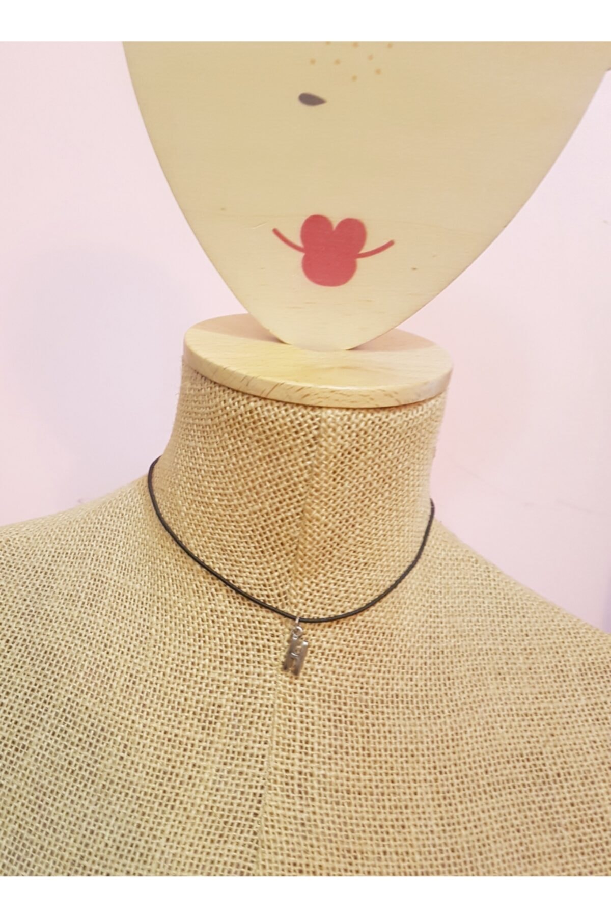 Nishstyle Gümüş Renk H Uçlu Siyah Elastik Choker Kolye