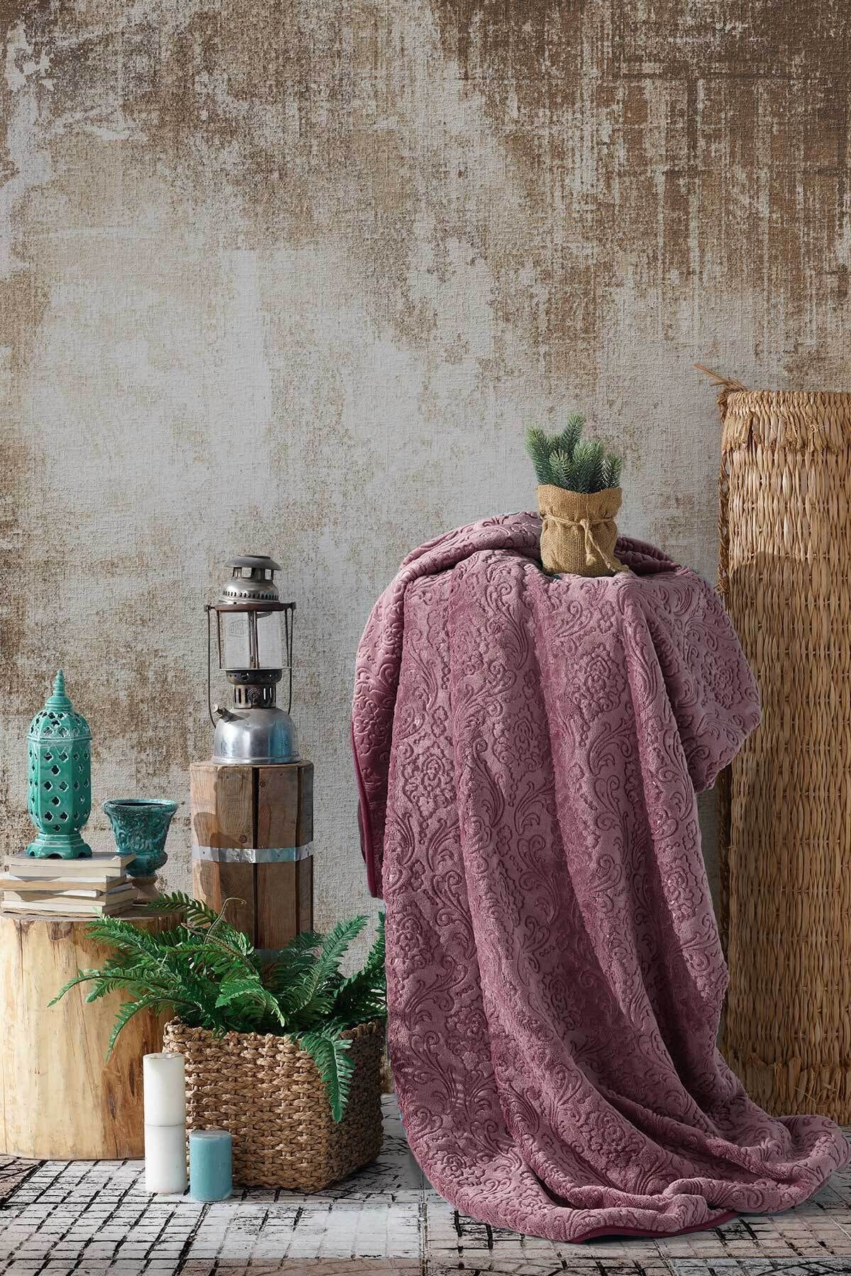 Elart Embos Battaniye Damask Desen Çift Kişilik Gülkurusu (220x240cm)