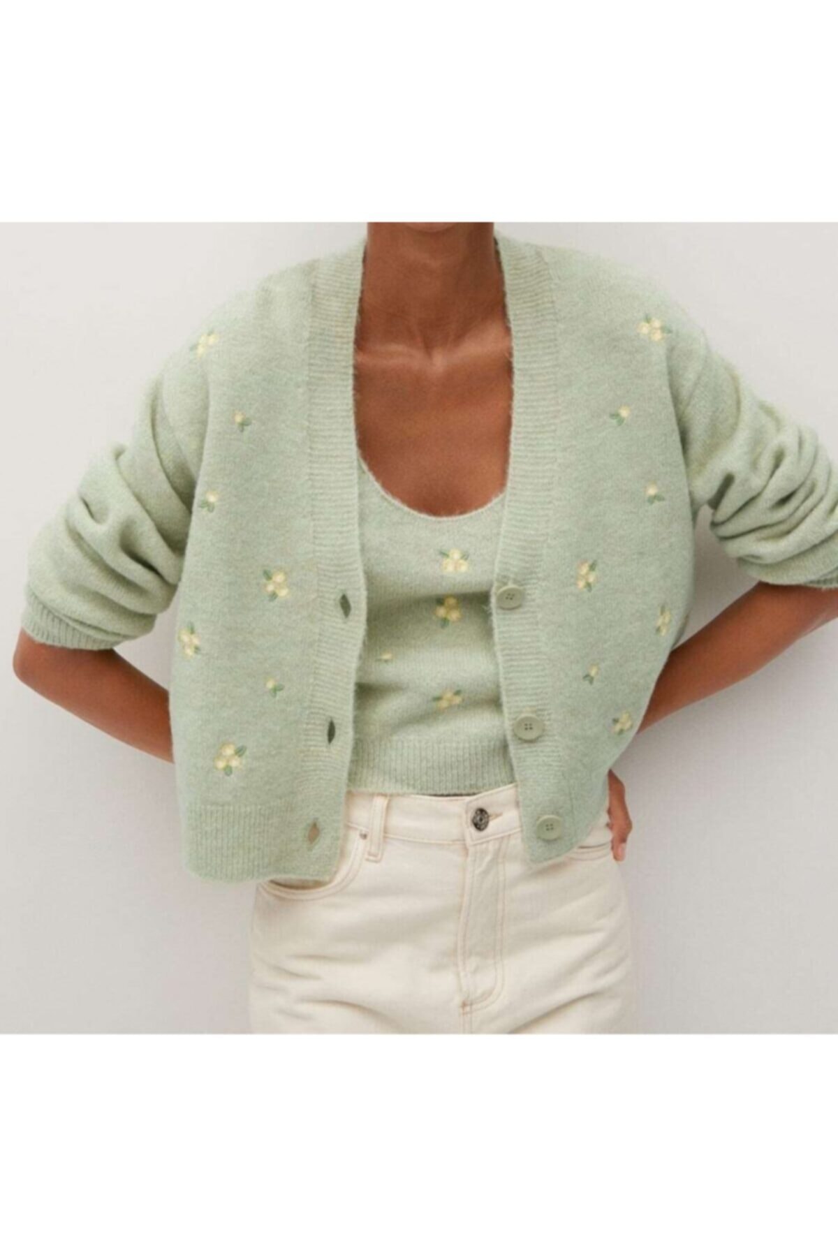 MNG Kadın Pastel Yeşil Çiçek Işlemeli Hırka