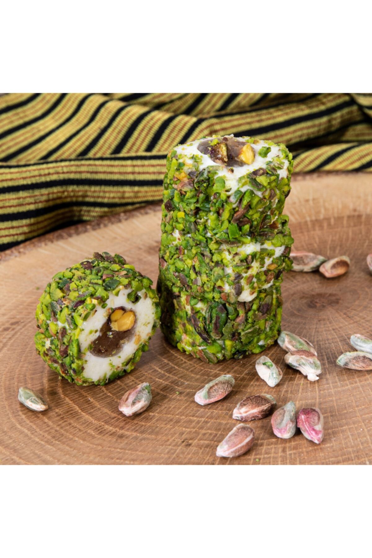 NEFİSSO Antep Fıstıklı Paşa Lokum - 400 Gr