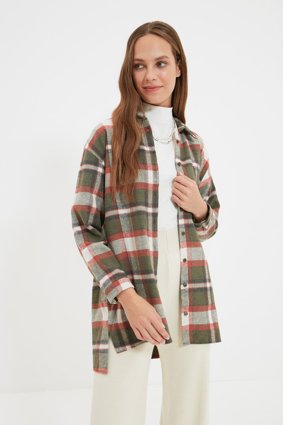 Trendyol Modest Haki Oduncu Gömlek Yaka Ekoseli Tunik TCTAW22UK0220