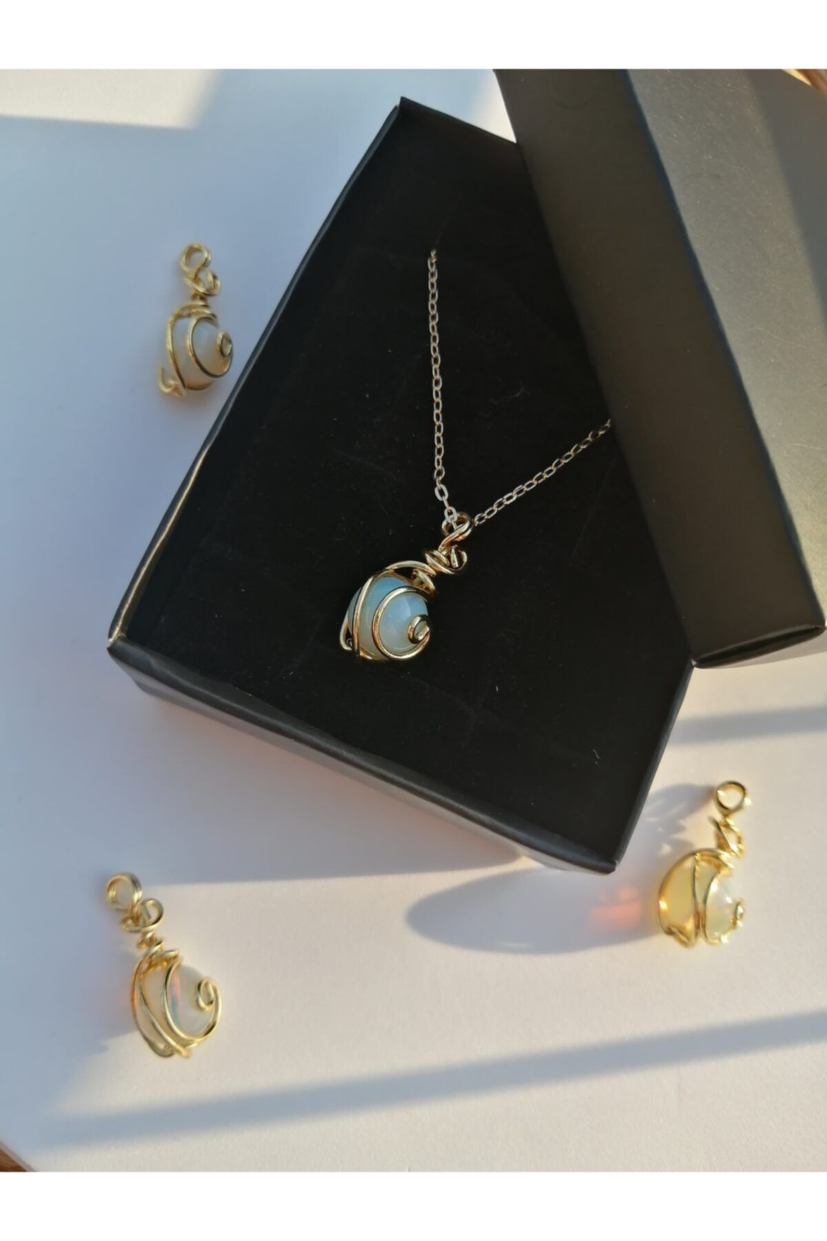BU&SE HOBBYSHOP Aytaşı Doğaltaş Doğal Aytaşı Kolye The Moon Necklase El Yapımı Takı Bijuteri