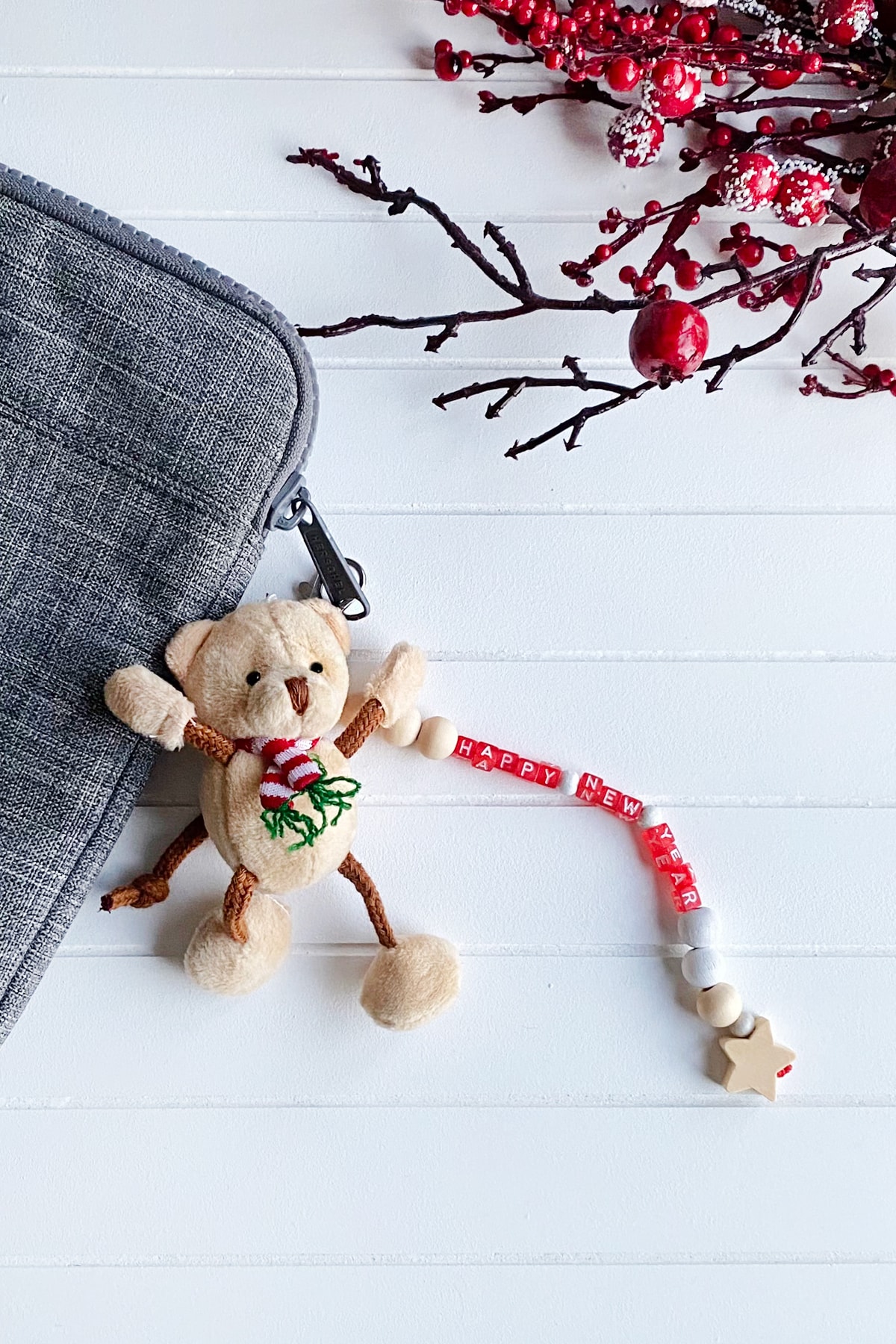 Funbou Yılbaşı Mottolu Anahtarlık Aksesuar, Ayı