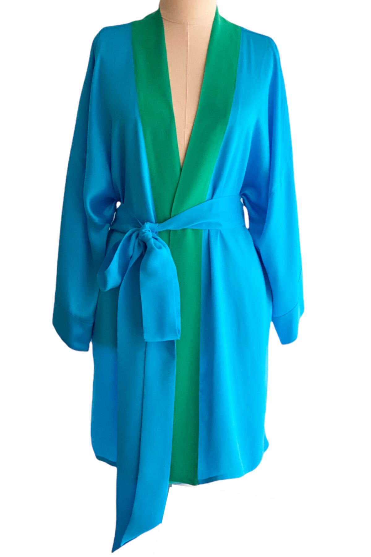 Silk Parade Saf Ipek Kimono Sabahlık