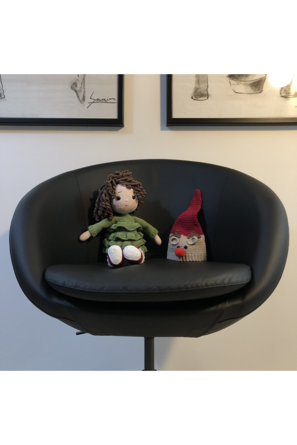 Kare Art Amigurumi Kukuletalı Bebek. Hediyelik Dekoratif Örgü Oyuncak . El Üretimi. Yerli Üretim Yıkanabilir