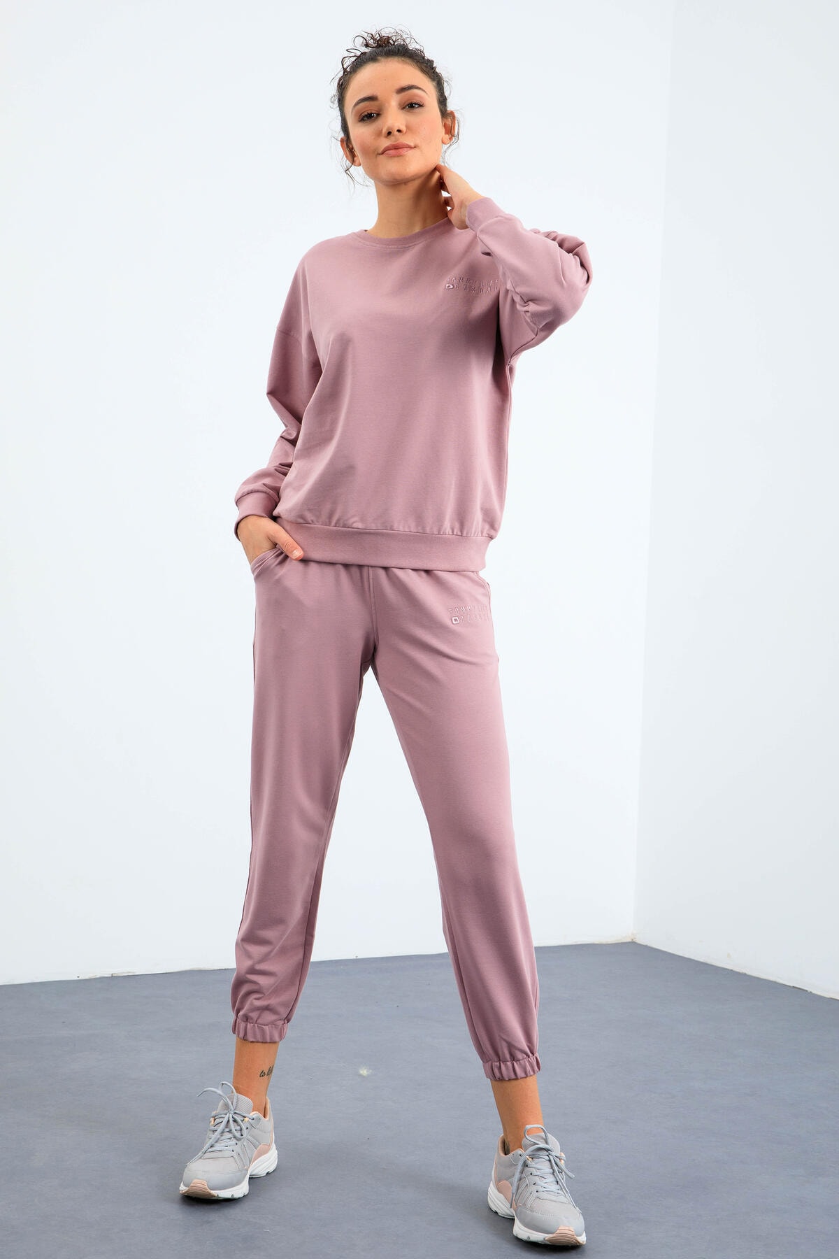 Tommy Life Kadın Gül Kurusu Casual O Yaka Oversize Lastik Paça Eşofman Takımı - 95287