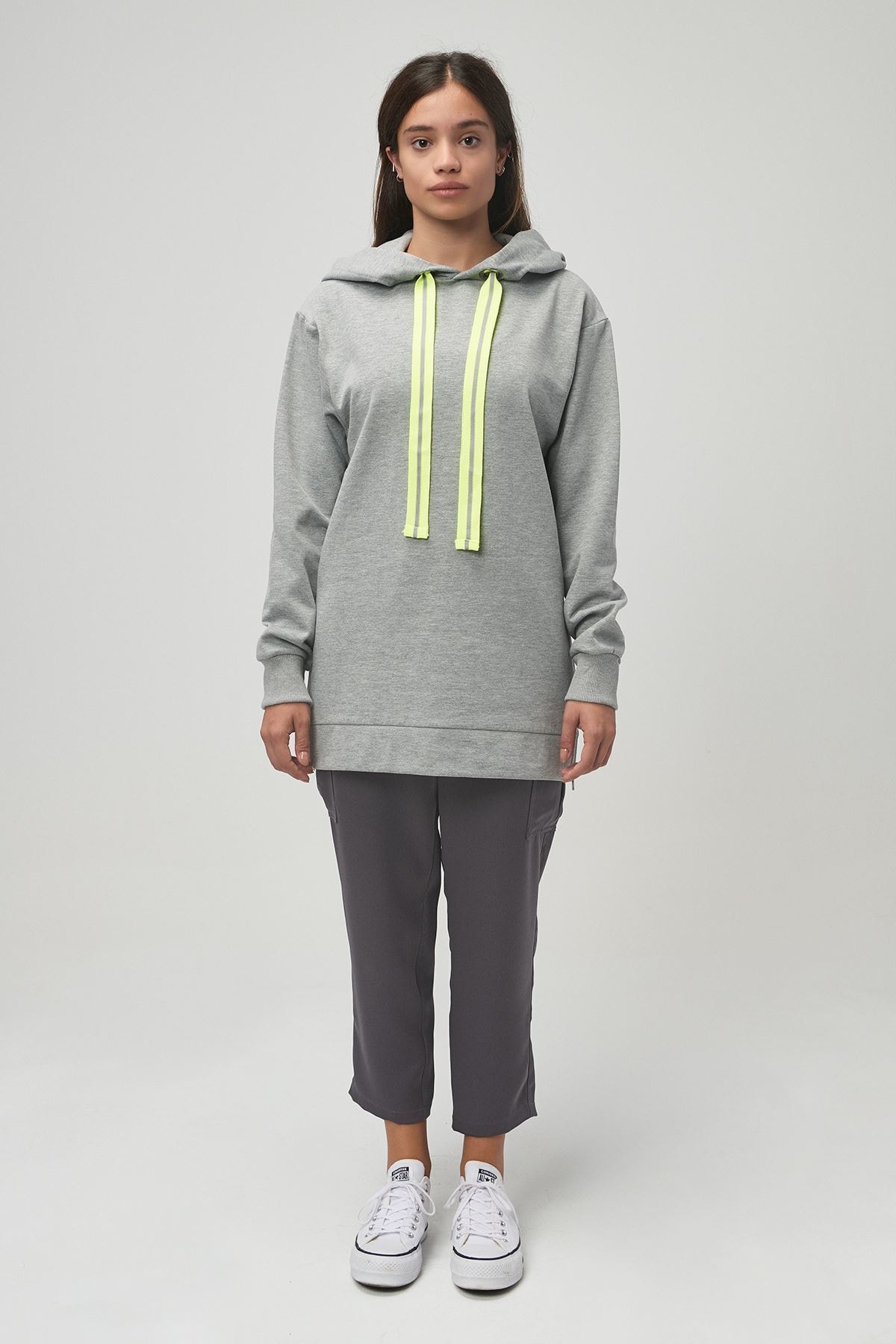 MYDA Yanları Fermuarlı Fosfor Detaylı Uzun Sweatshirt Gri