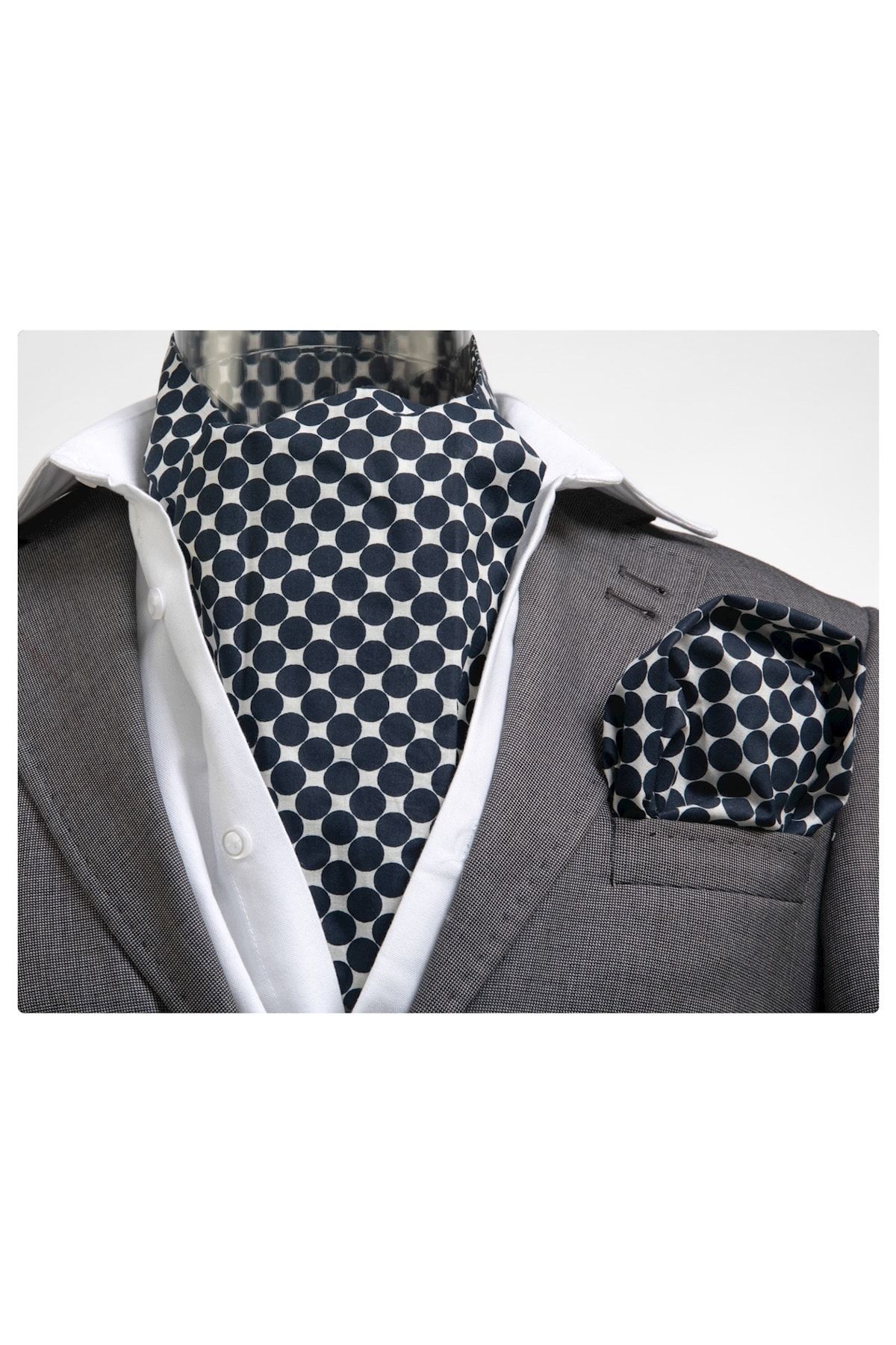 Exve Exclusive Lacivert Krem Puantiyeli Fular Mendil Seti^|en_us:navy Begie Polka Dot Ascot Hanky Set