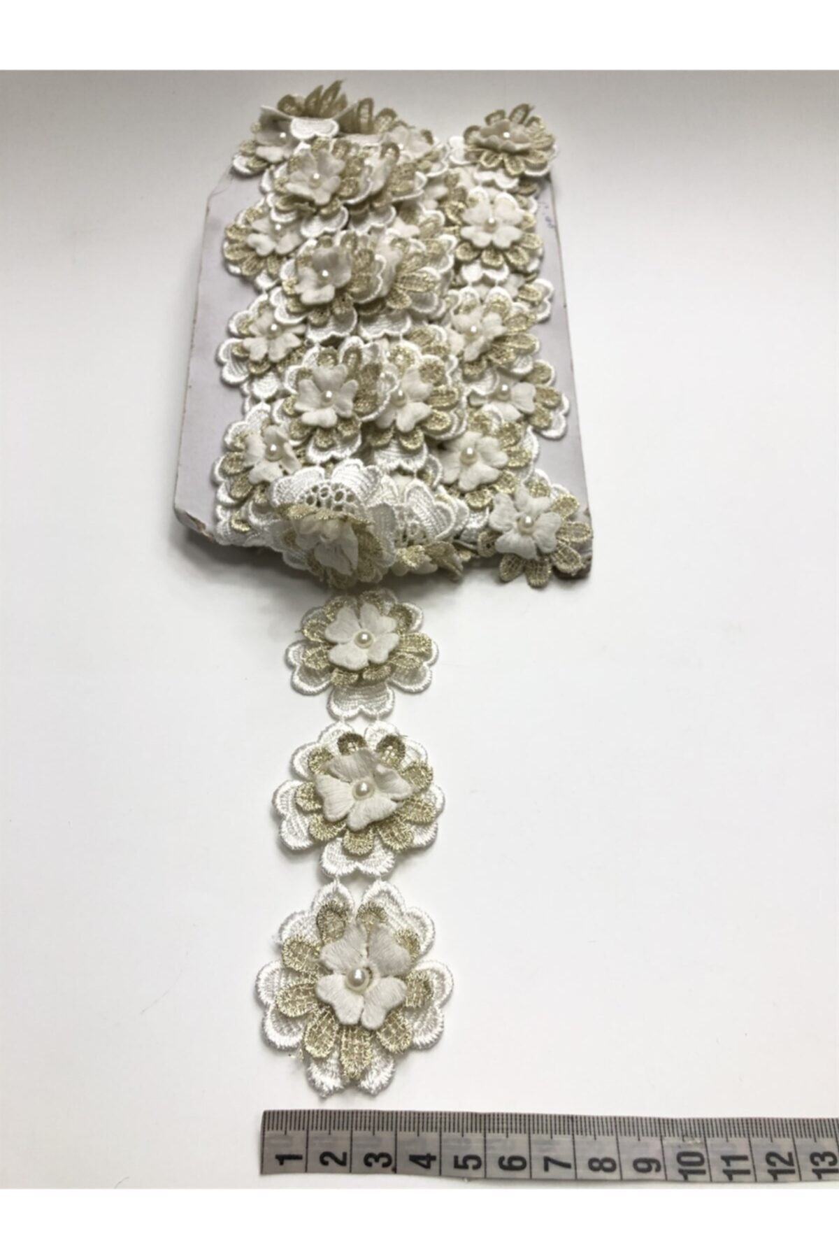 Hayalperest boncuk Kırık Beyaz 3 Boyutlu Çiçekli Şerit