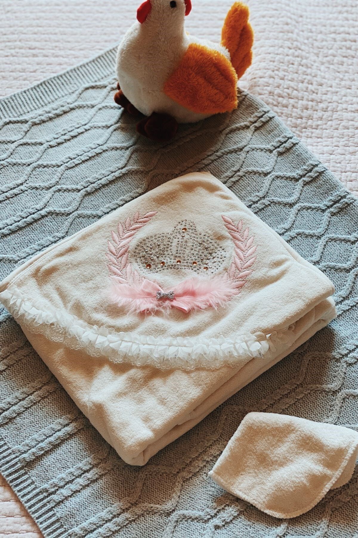 Arma Baby's Pembe Taçlı Keseli Banyo Havlusu