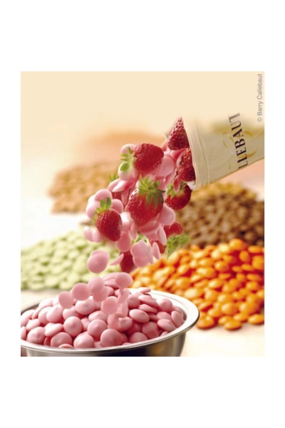 Callebaut Çilek Aromalı Çikolata 500gr