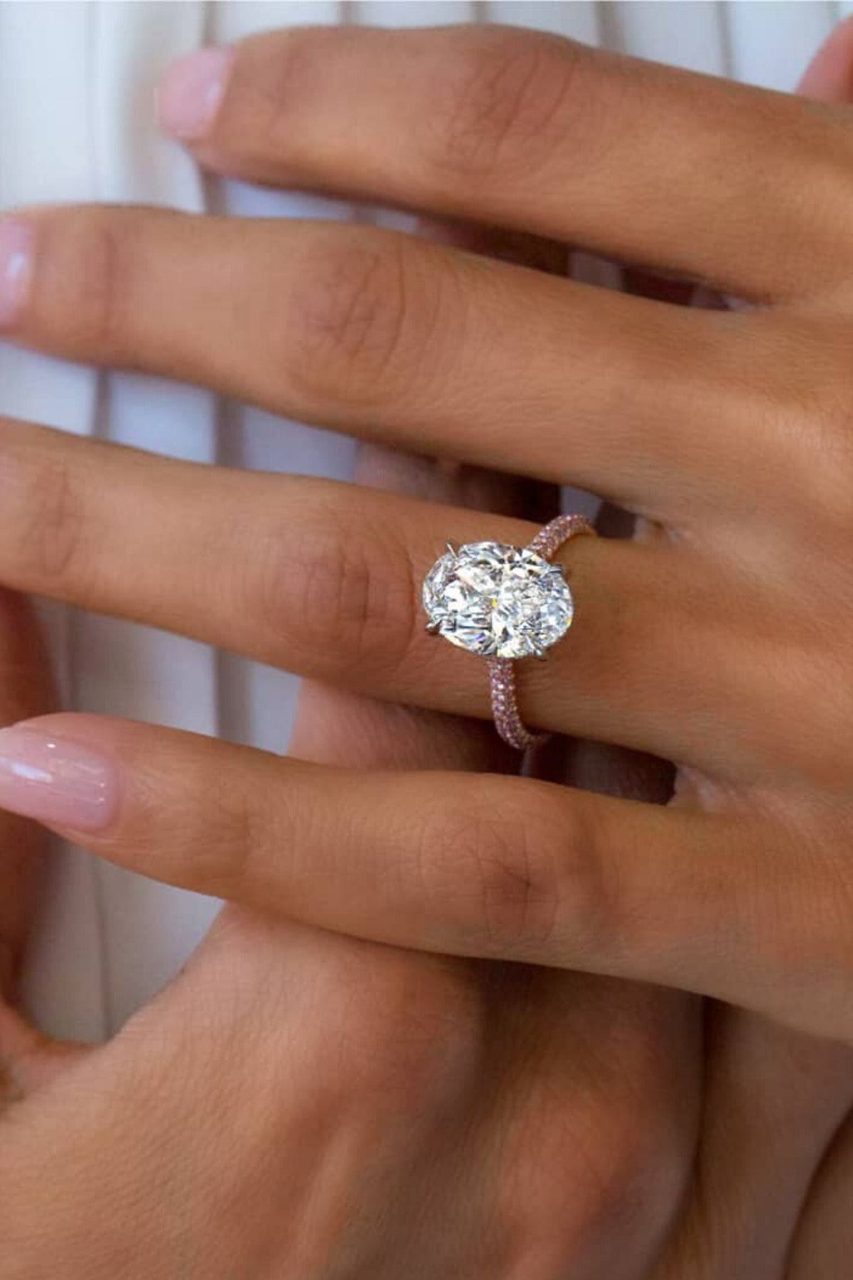 Crystal Diamond Zirconia Labaratuvar Pırlantası 6 Carat Oval Tektaş Yüzük