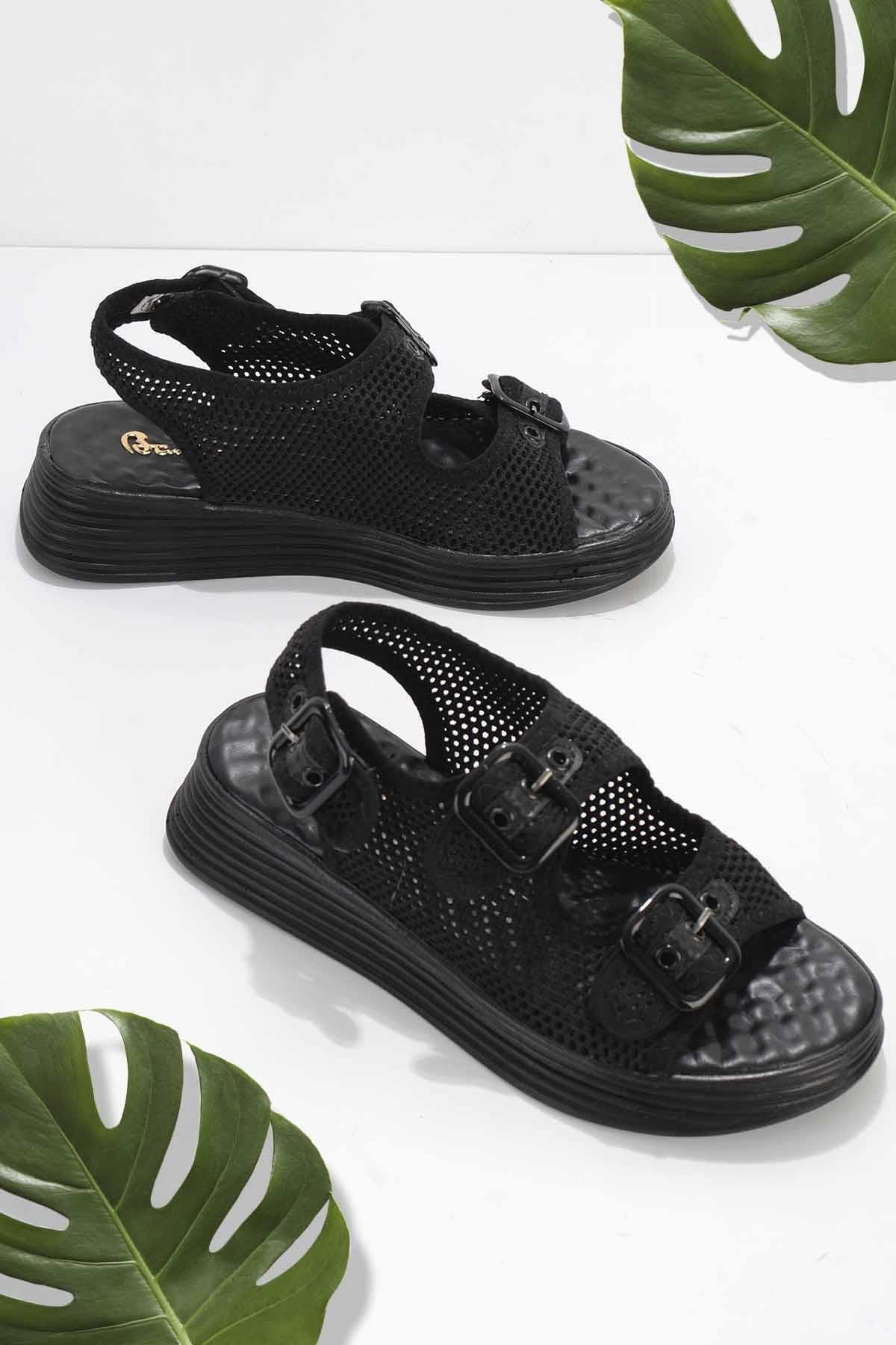 Bambi Siyah Kadın Sandalet K05578030722