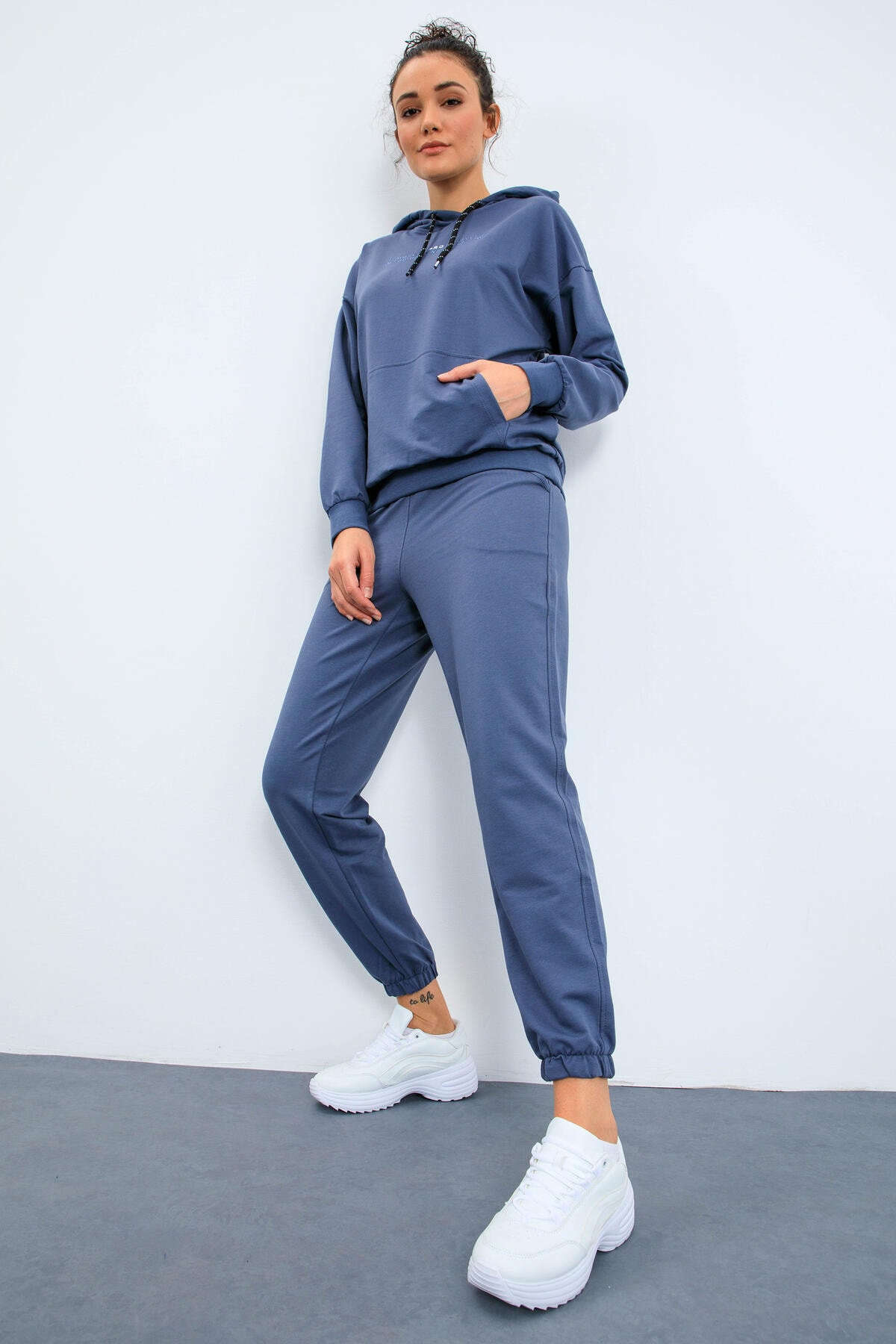 Tommy Life Petrol Kadın Kapüşonlu Kanguru Cep Oversize Lastik Paça Eşofman Takımı - 95288