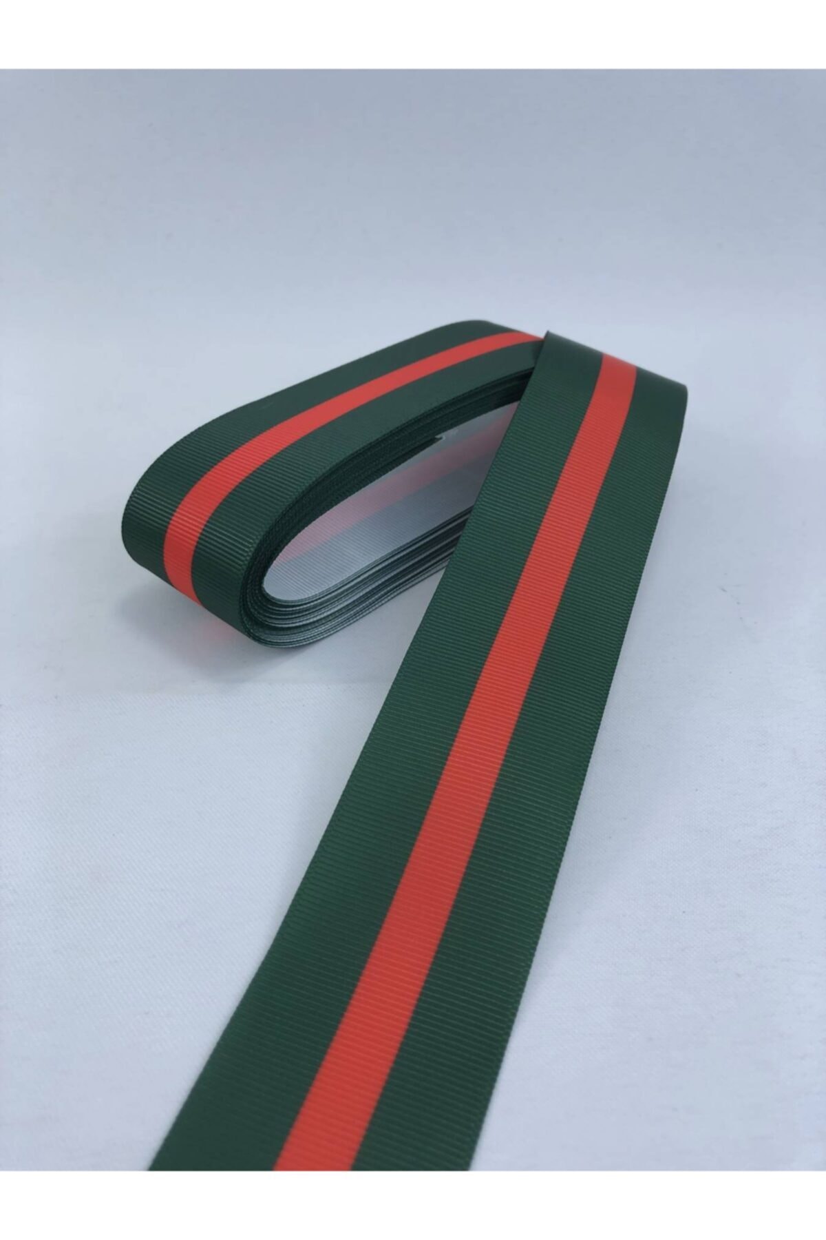 Hobigram Kırmızı Çizgili Yılbaşı Kurdelesi