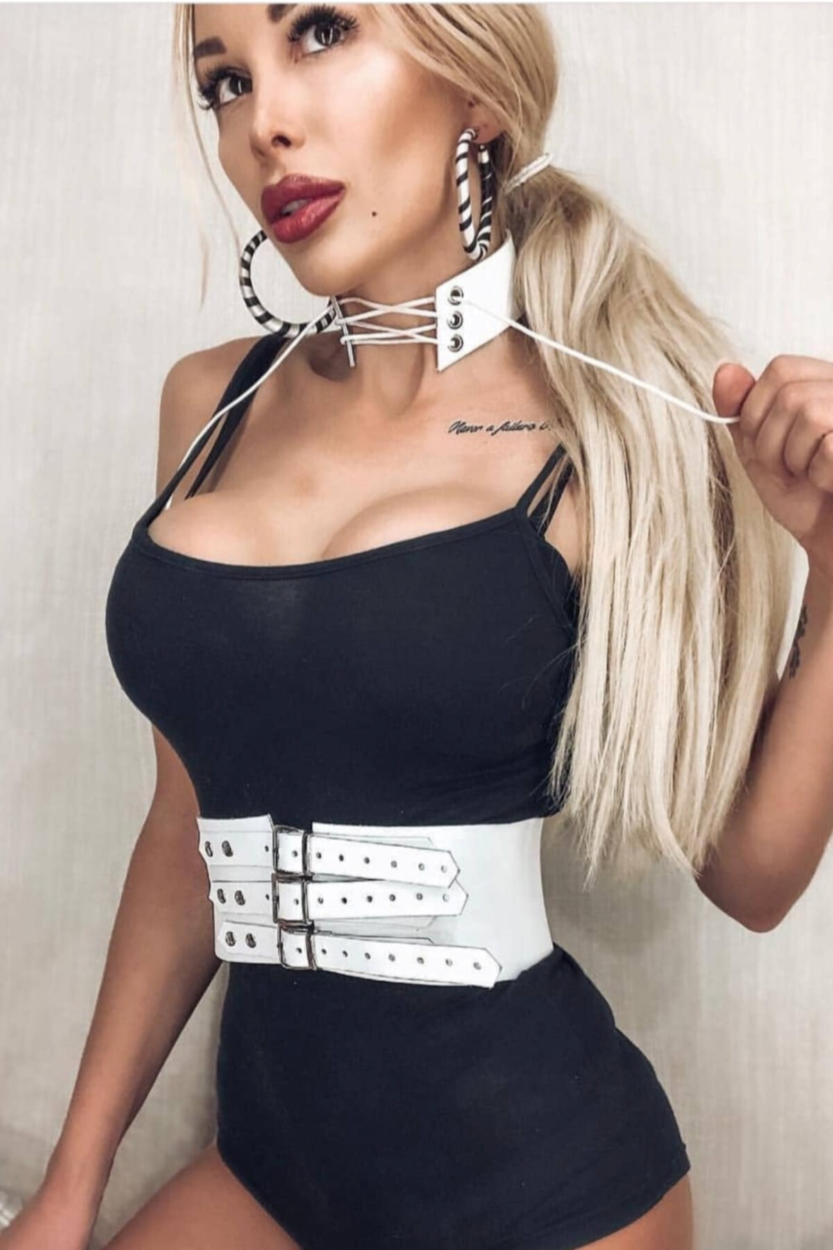 Sweet Demon Kadın Body Elbise Veya Ceket Üzeri Şık Bel Korse Kemer Ve Choker Tasma Harness Beyaz