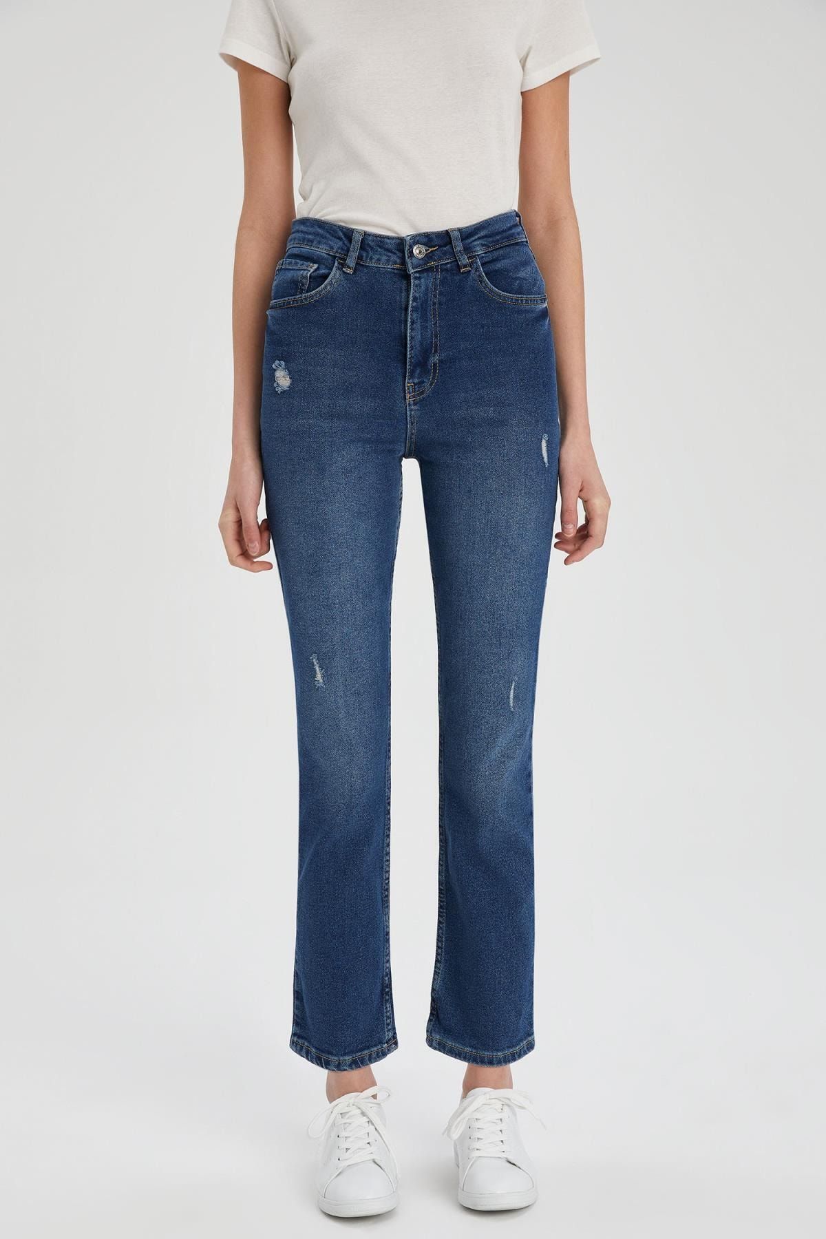 DeFacto Kadın Mavi Mary Straight Fit Jean Pantolon T5919AZ20AU