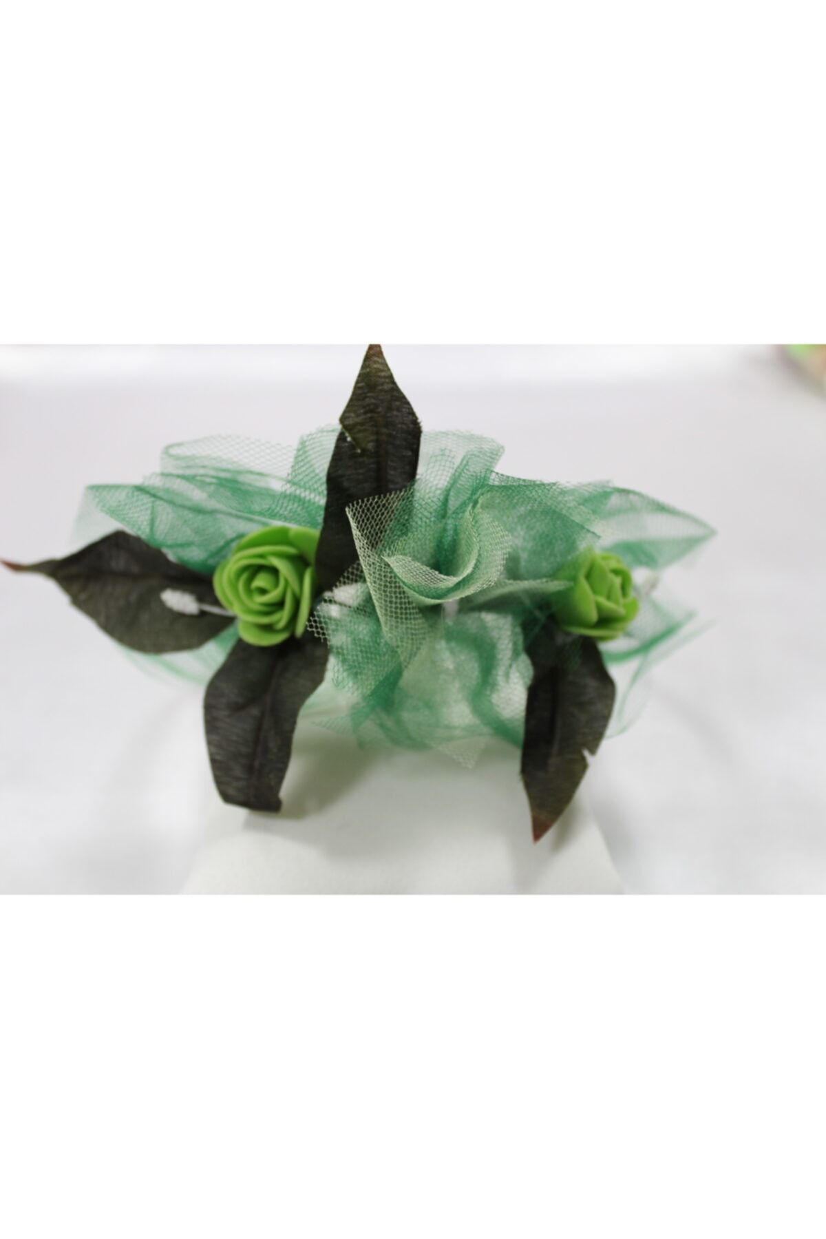 Green flower crown deals