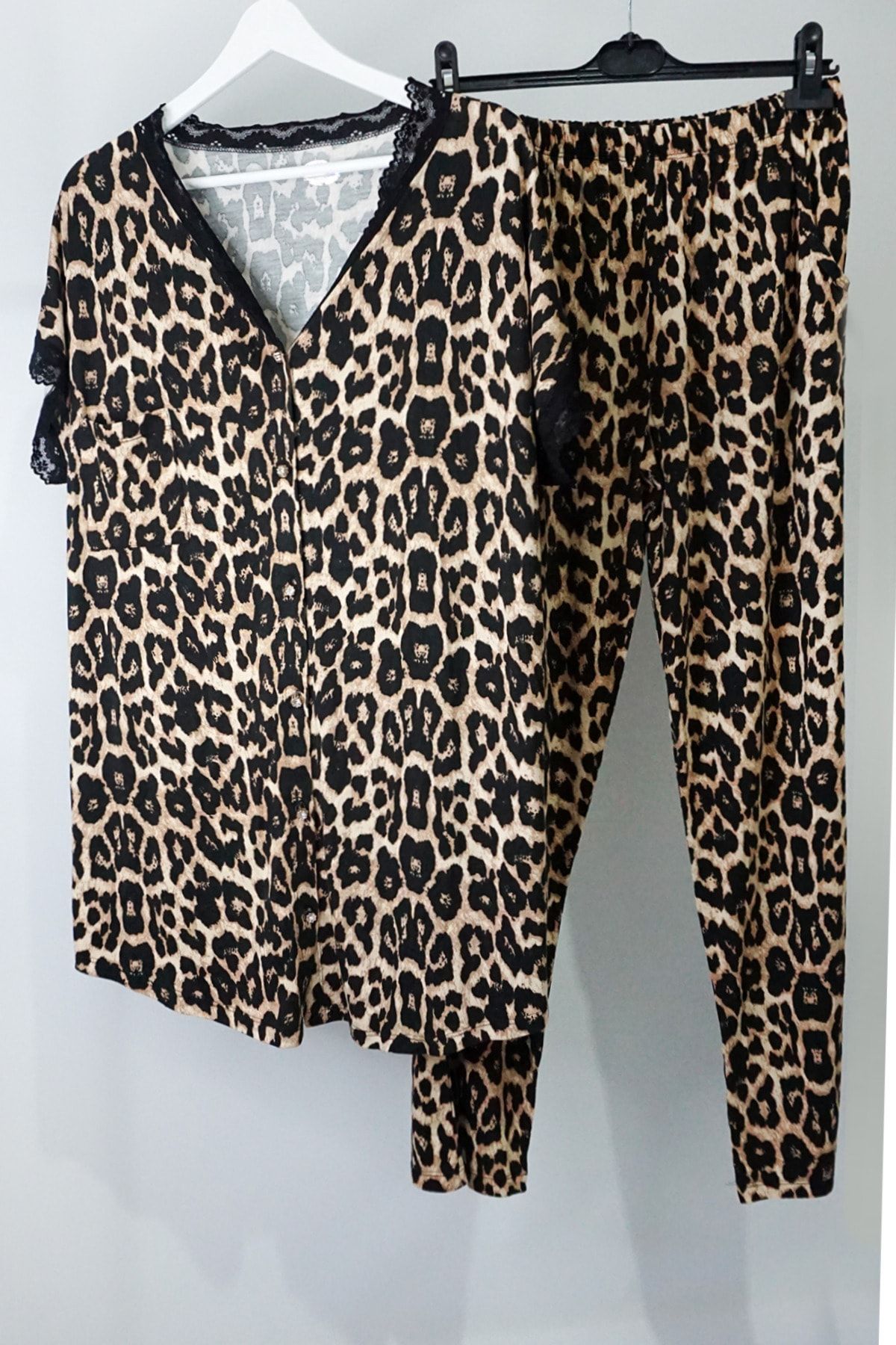 GULSHEN Büyük Beden Leopar Pijama Takımı