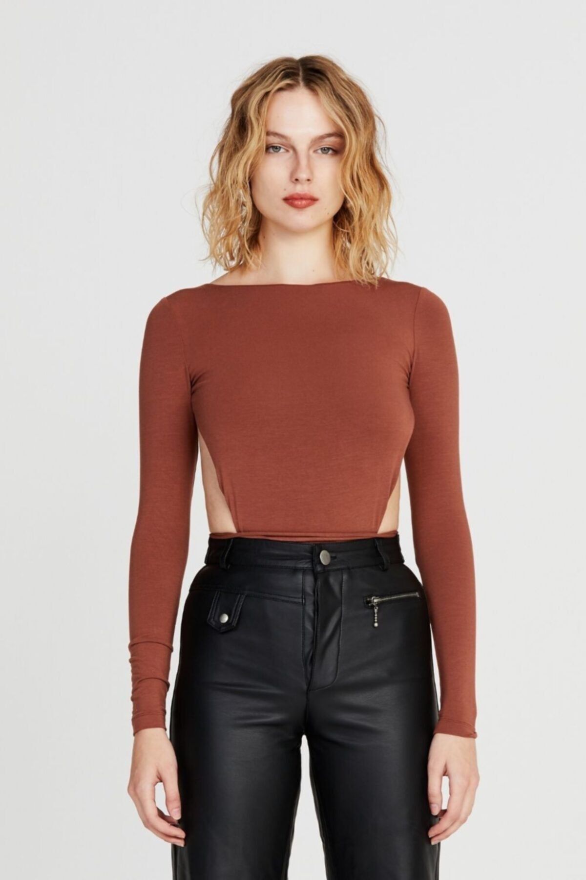 IAMNOTBASIC Kadın Kahverengi Sırt Dekolteli Nicole Bodysuit