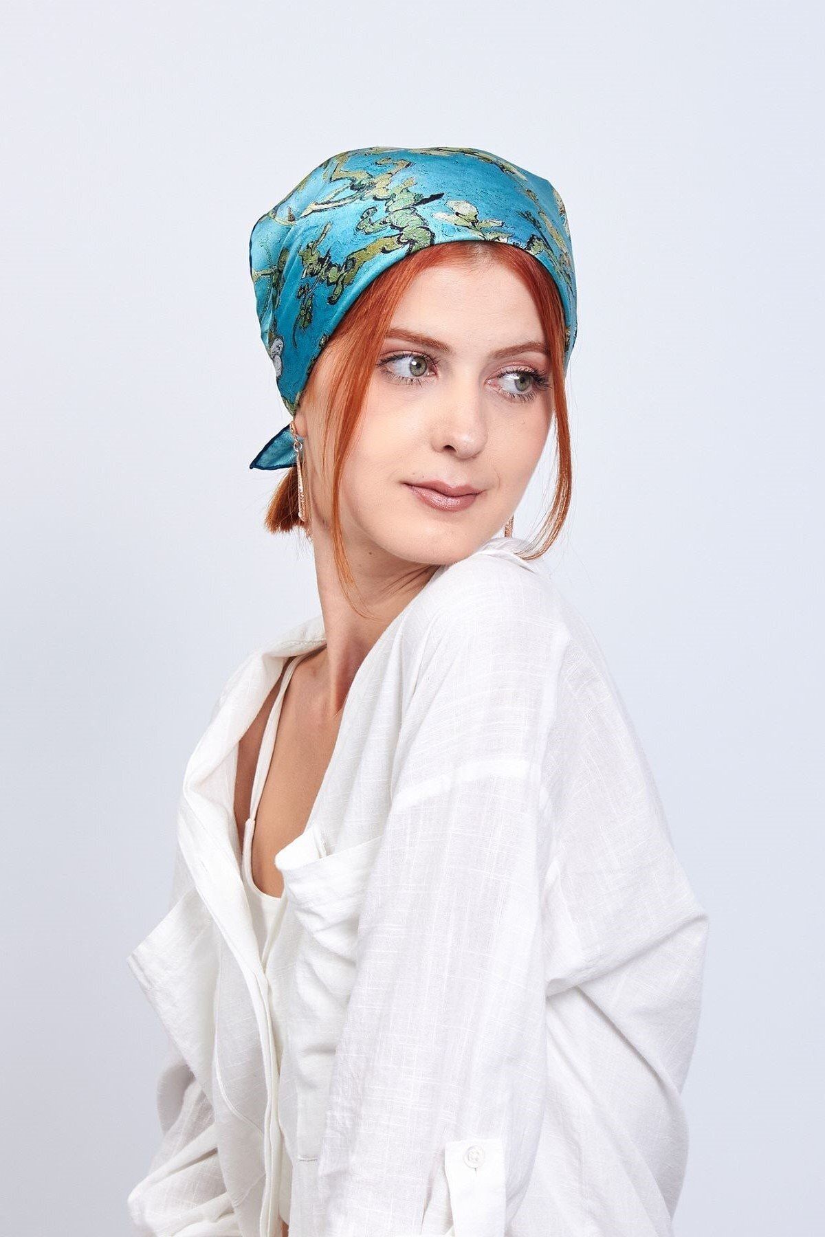 Nomads Felt %100 Ipek Turkuaz Kare Fular Van Gogh Almond Blossoms