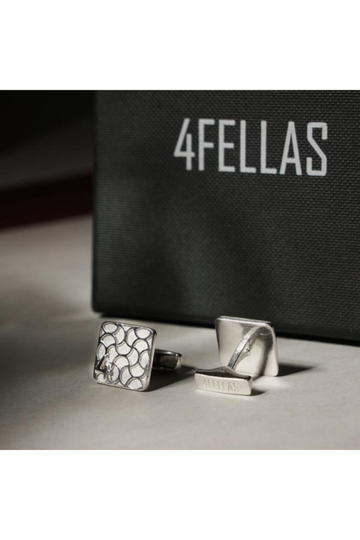 4Fellas Riviera-beyaz Kol Düğmesi