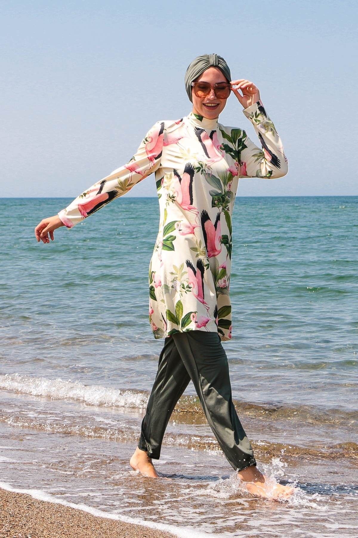 Marina Flamingo Desenli Tasarım Likralı Tam Kapalı Tesettür Mayo 1966 Haki