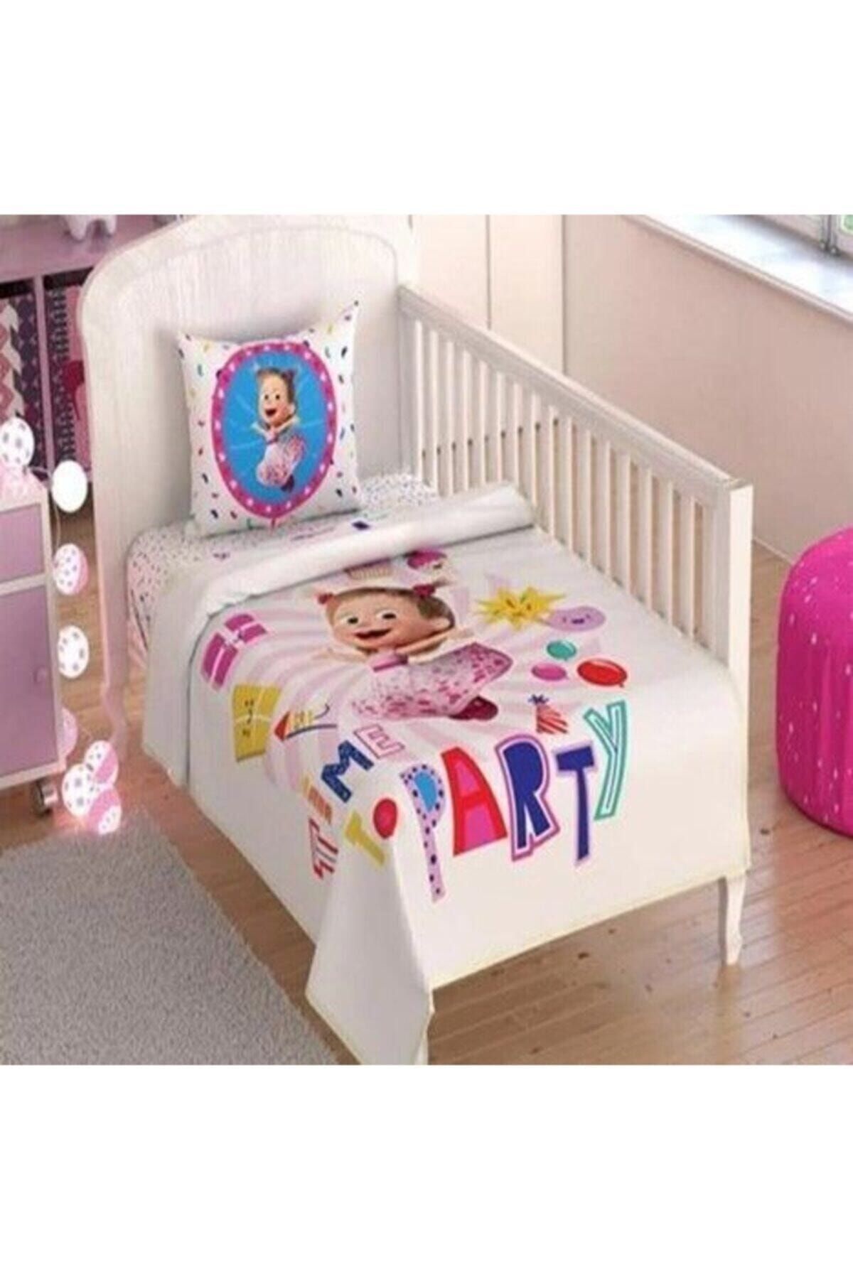 Yumaklar Concept Taç Lisanslı Masha Baby Party Bebek Pike Takımı