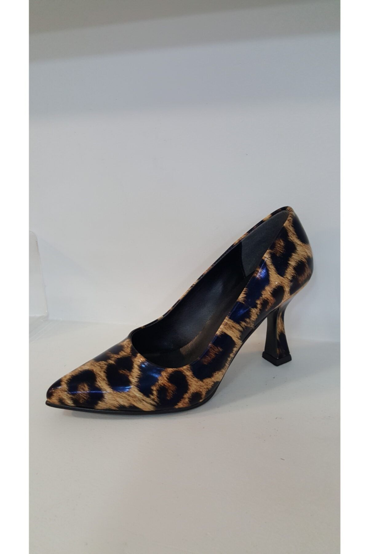 SHIKIDIM Kadın Leopar Desen Stilettı 8.5 Cm