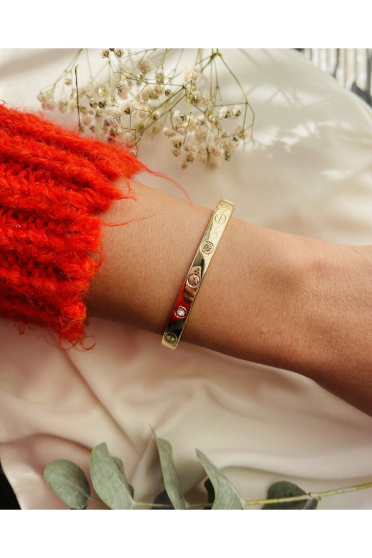 Novaİst 0031 Kadın Alaşım Kelepçe Taşlı Bileklik Gold