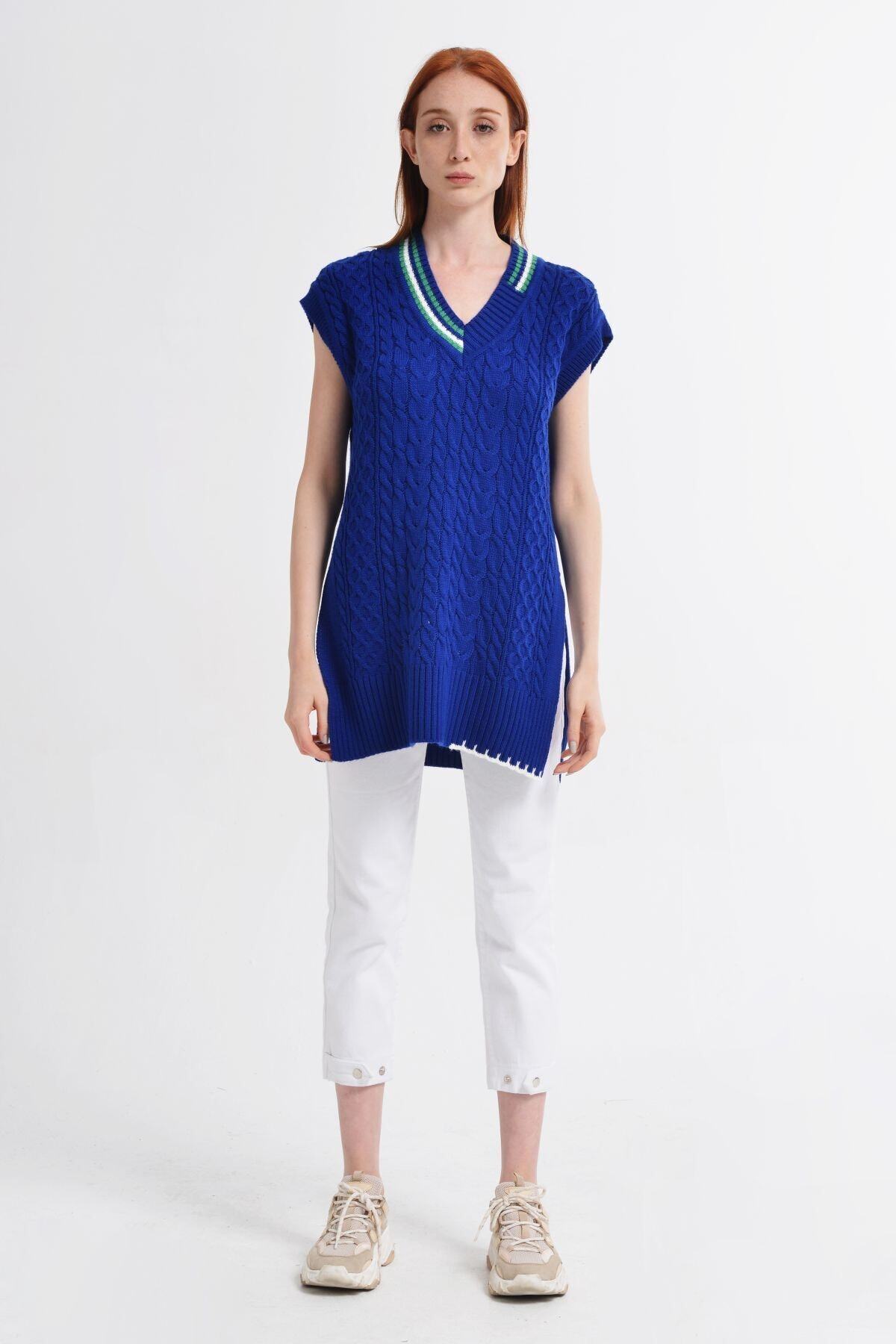 Nefise Akrilik Saç Örgülü V Yaka Süveter - Sax